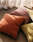 Unari Velvet Cushion | Mauve