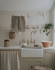 Dahee Pot with Wooden Spoon