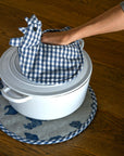 Hen Pot Pincher