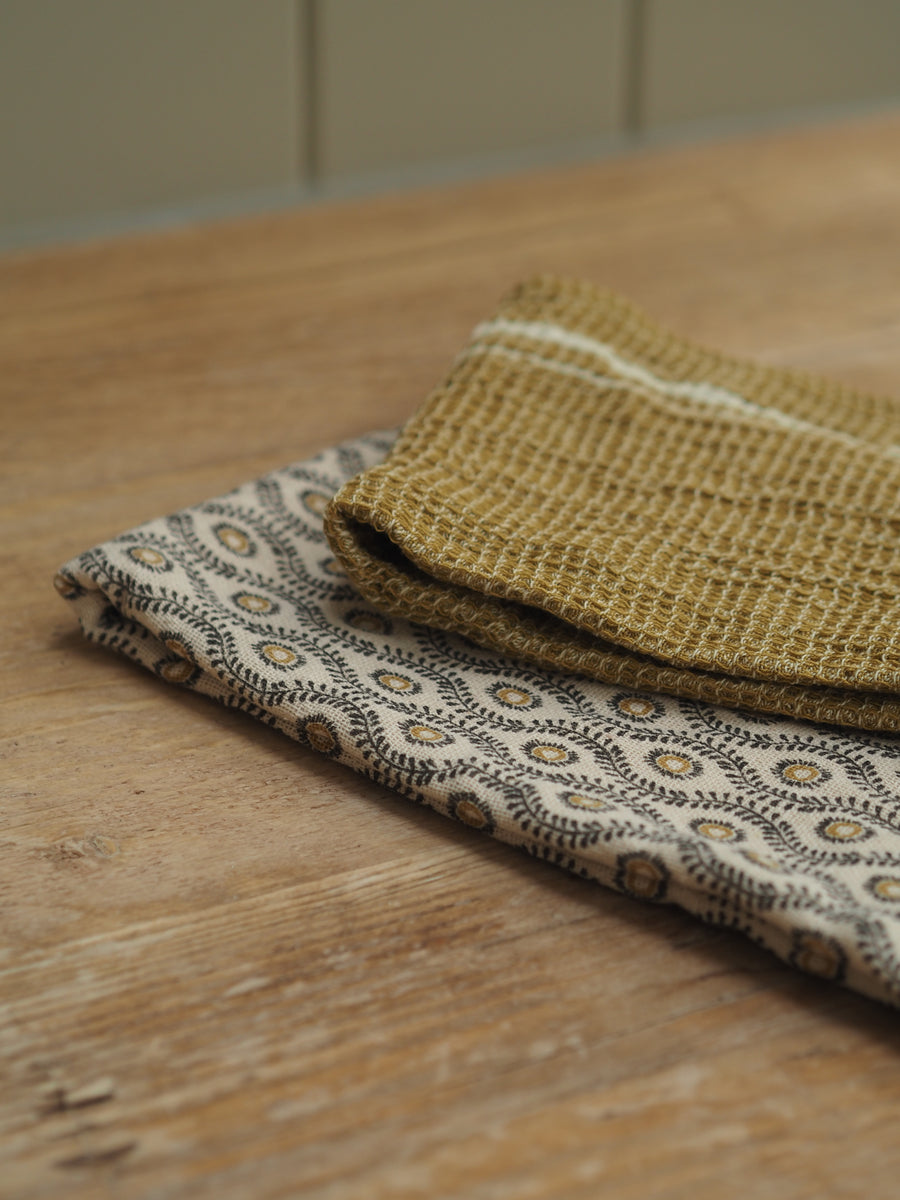 Luxury Daisy Chain Tea Towel 2 pack
