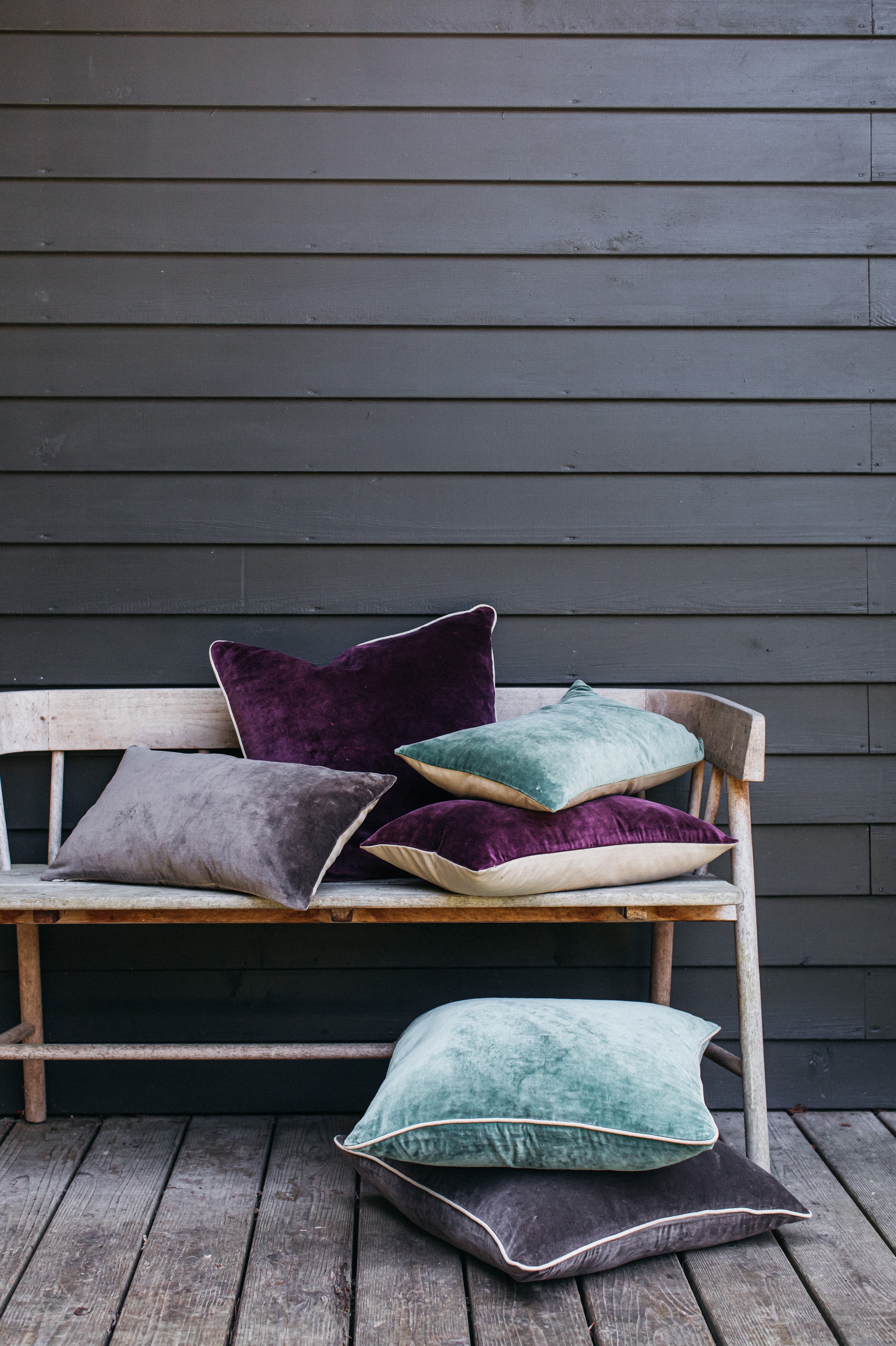 Misi Velvet Cushion | Berry