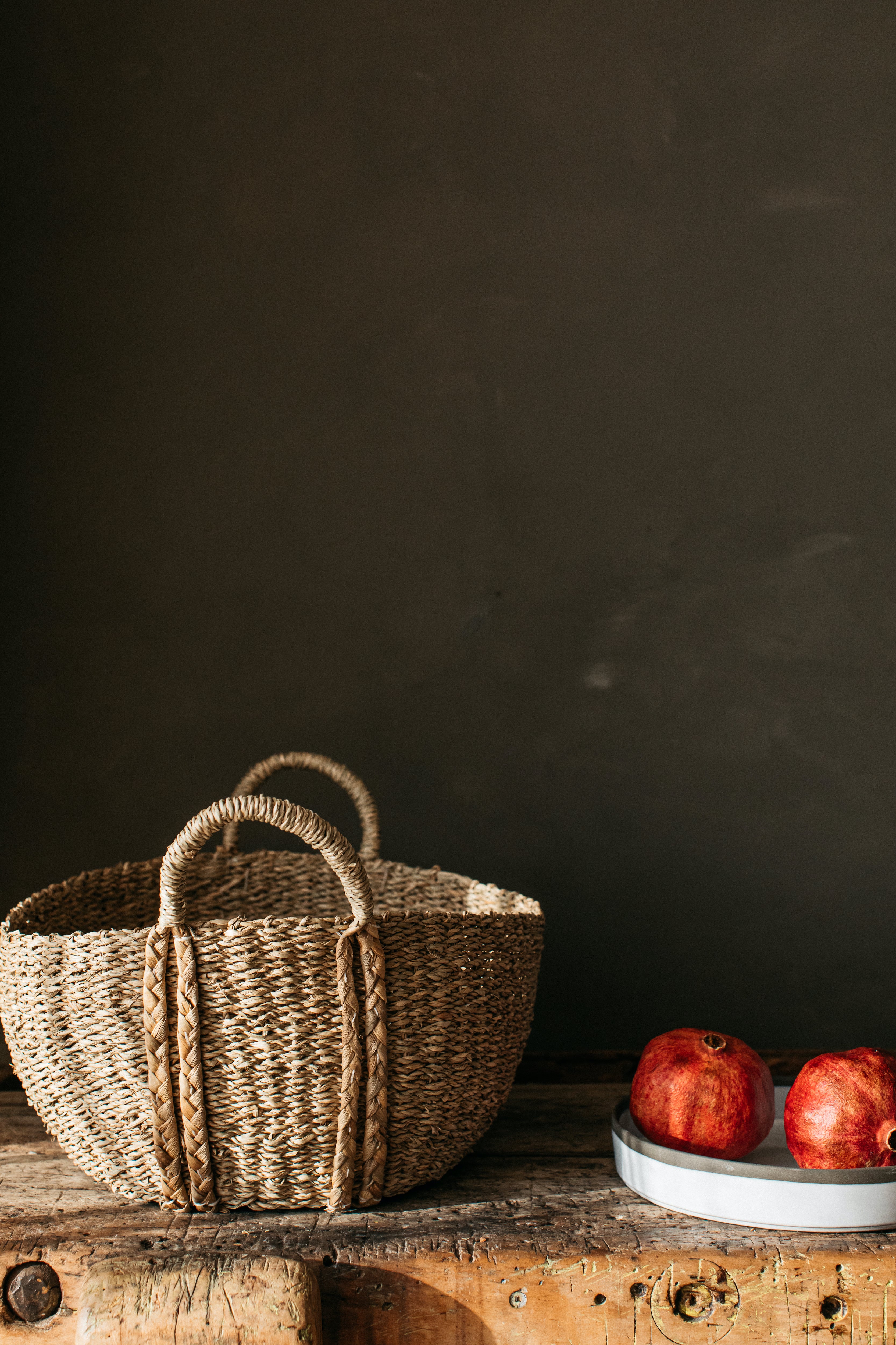 Kurv Oval Seagrass Basket with plaited handles | Small