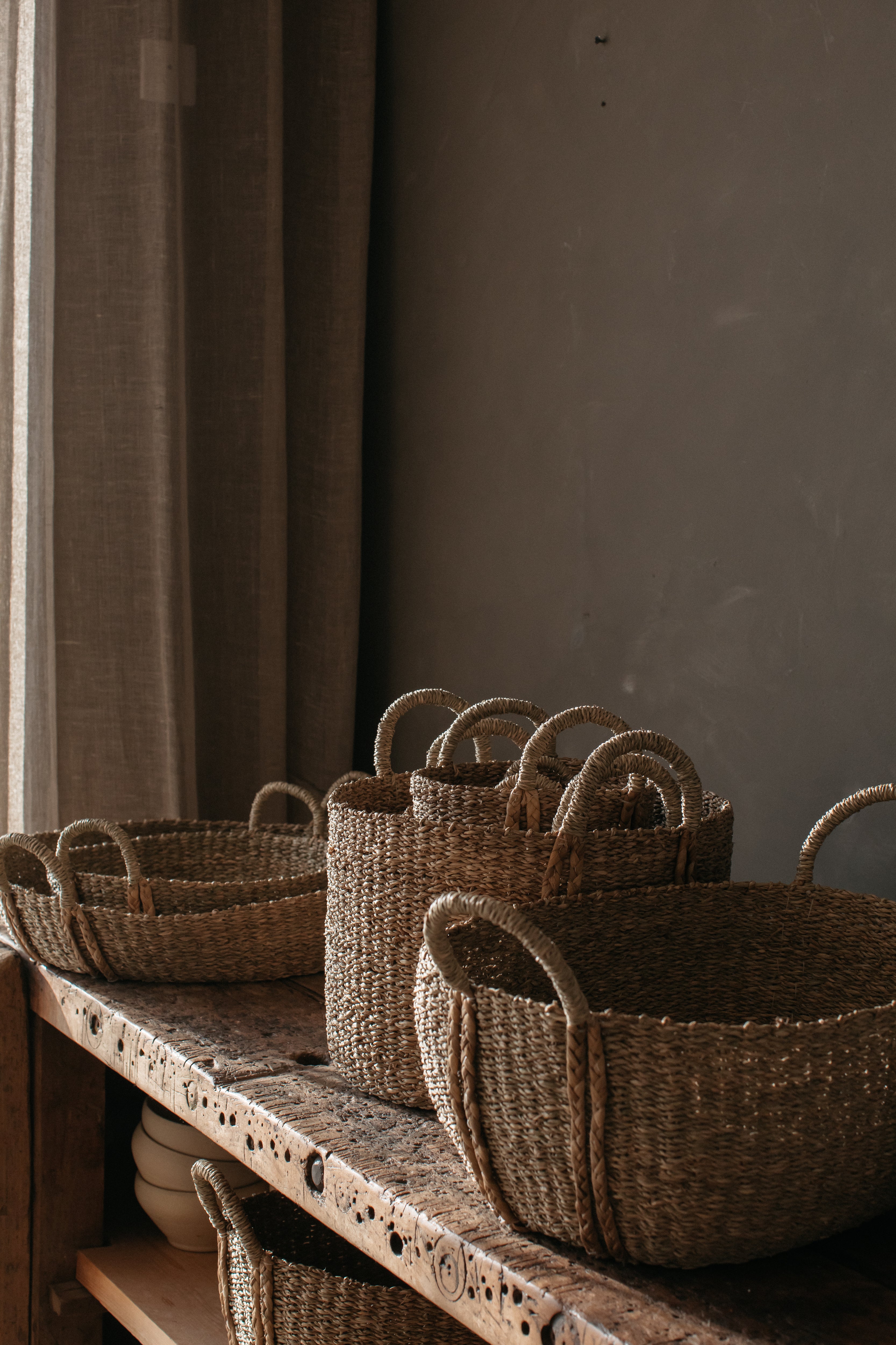 Kurv Oval Seagrass Basket with plaited handles | Large