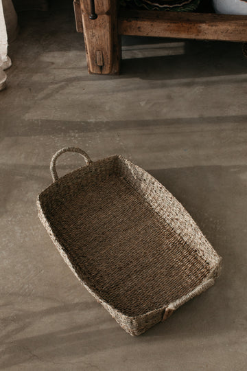 Pilvi Small Rect seagrass wide basket with plaited handles