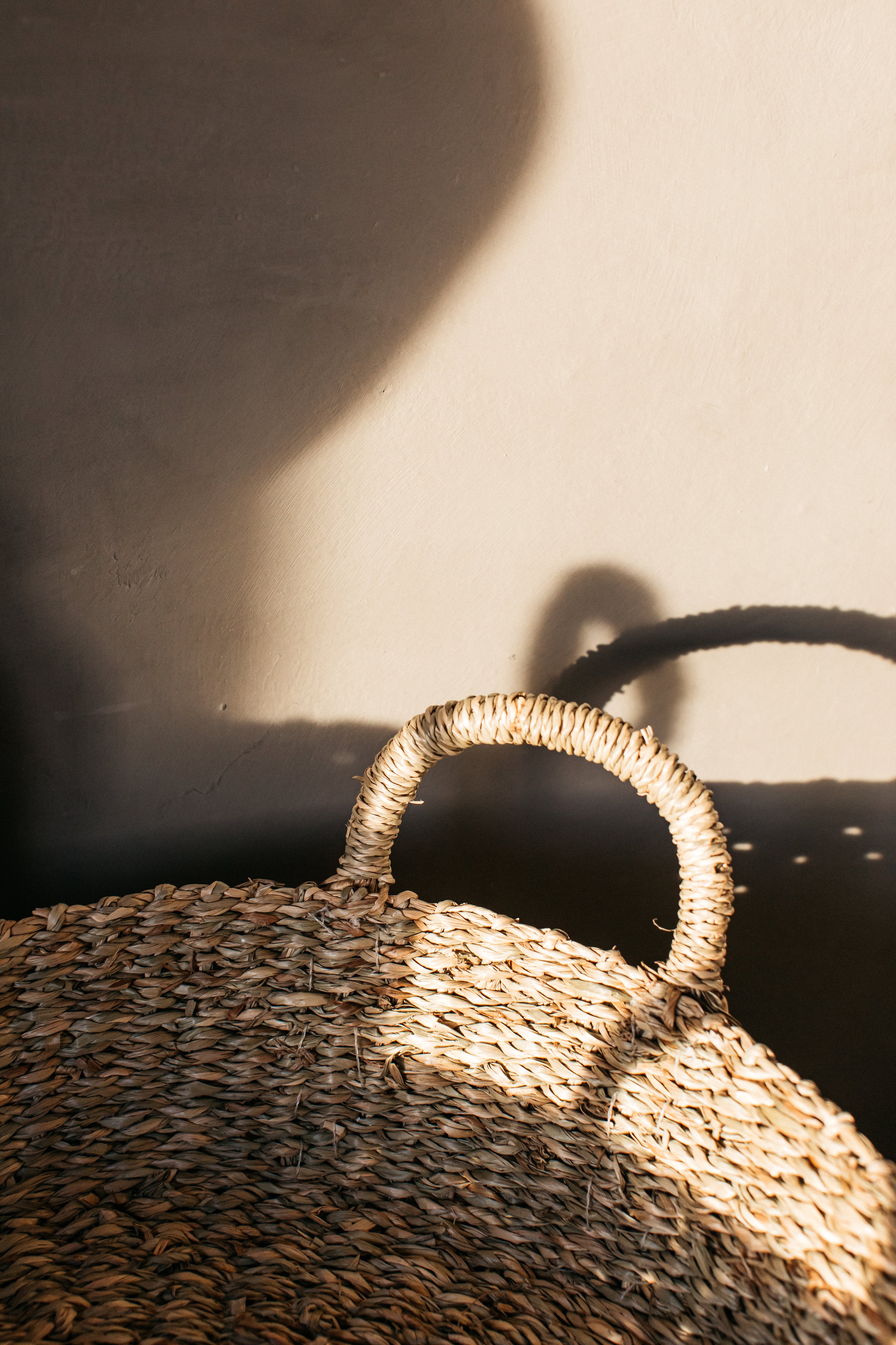 Kuten Round Seagrass Basket with plaited handles | Large