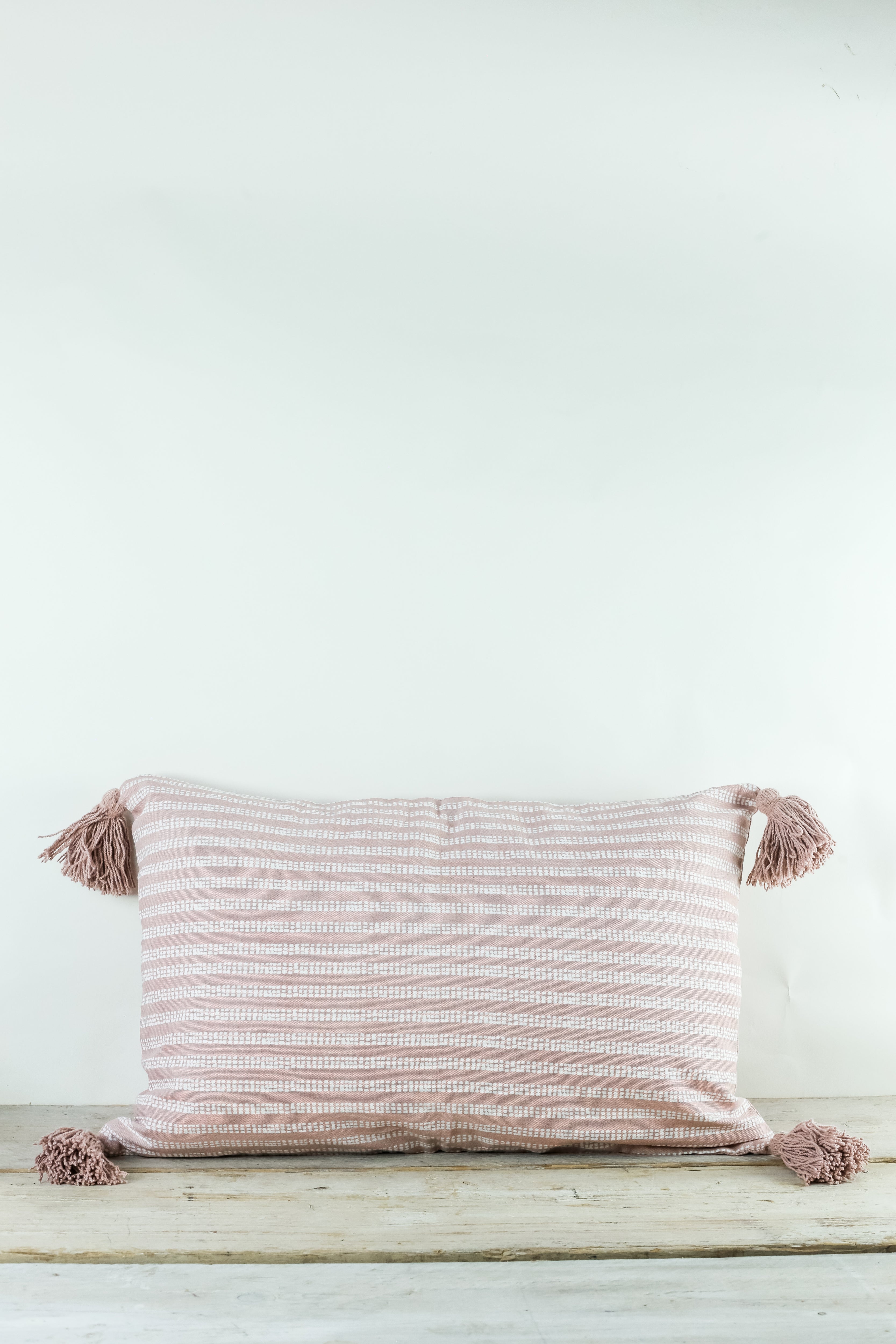 Neimi Printed Cushion