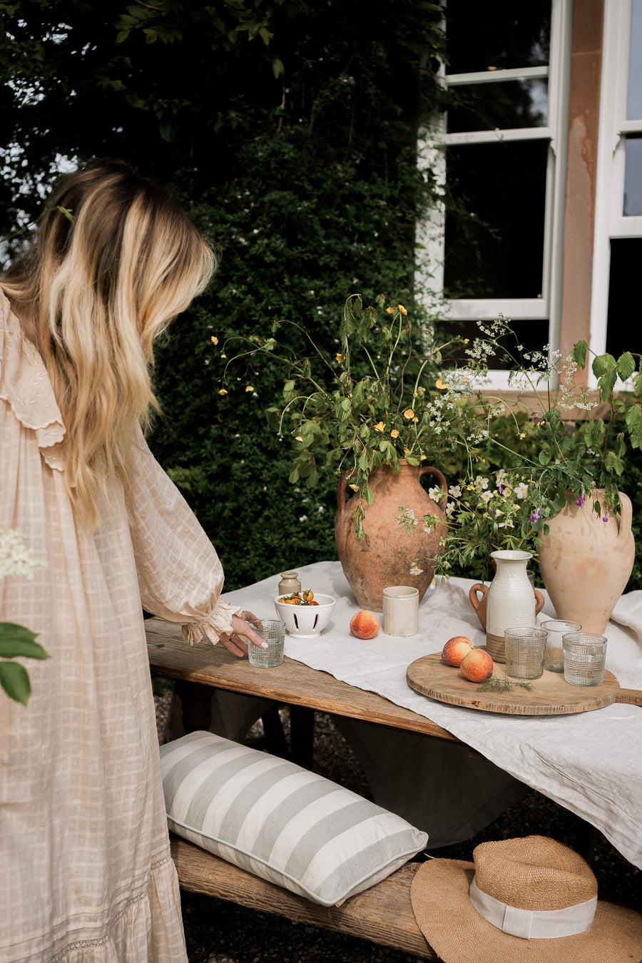 Stoneware Carafe  | Milk White