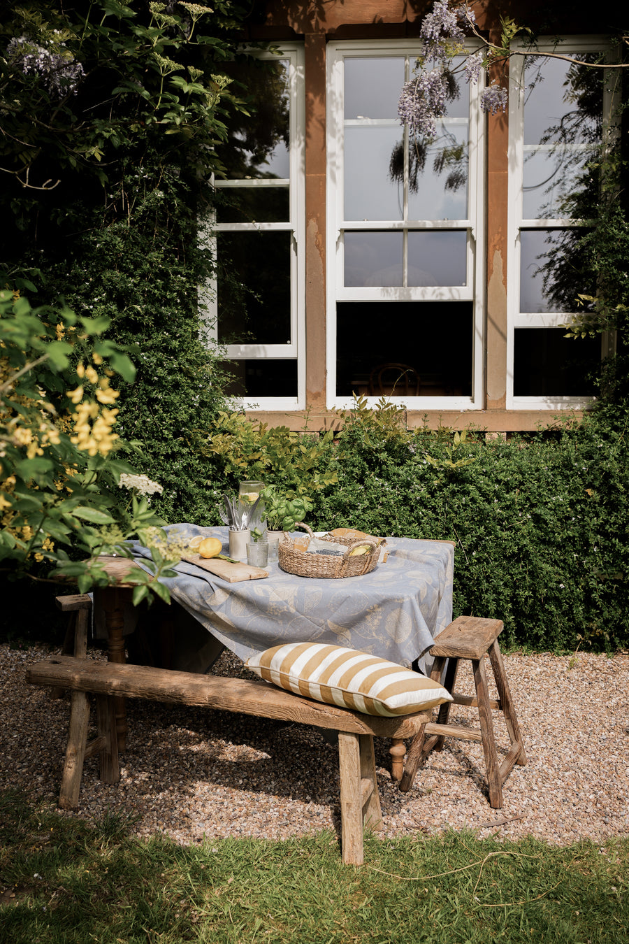 Lemon Marmalade Tablecloth Blue 140x240cm