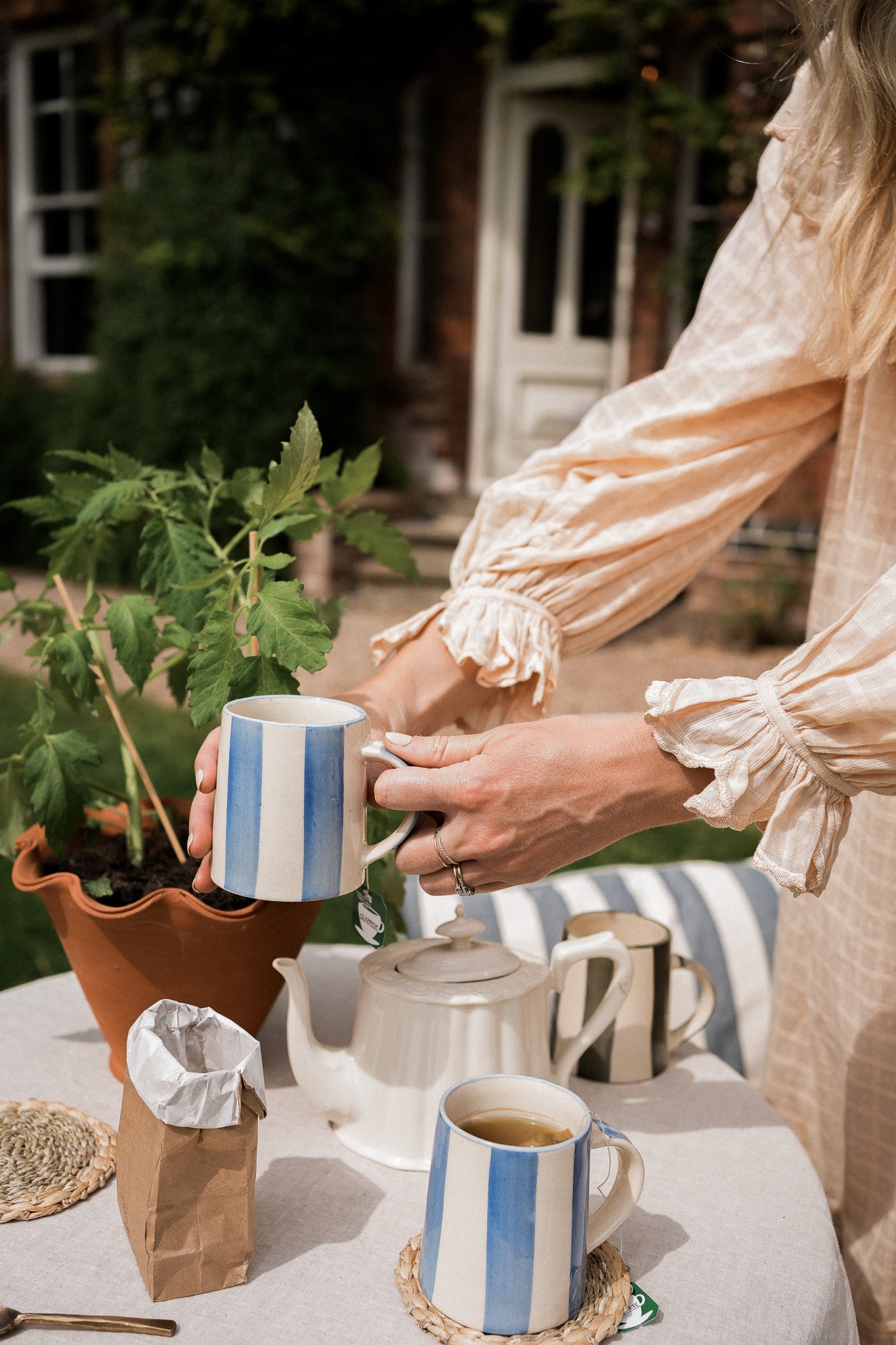 Washed Stripe Chai Mug | Ink