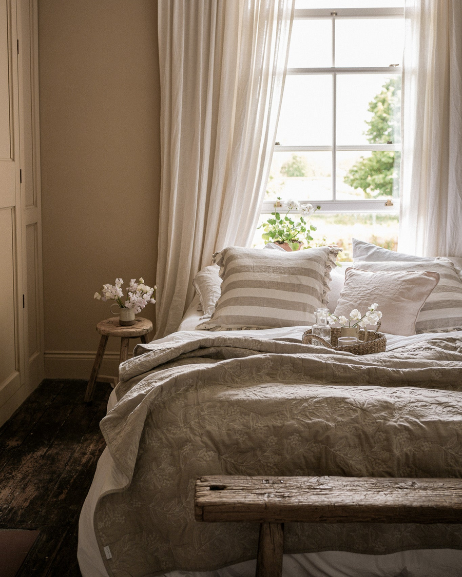 Botanique Natural Leaf Bedspread