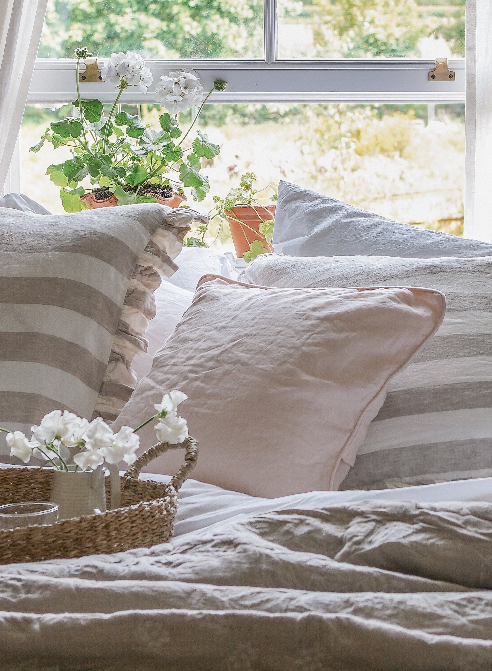 Lisbon Cushion Shell