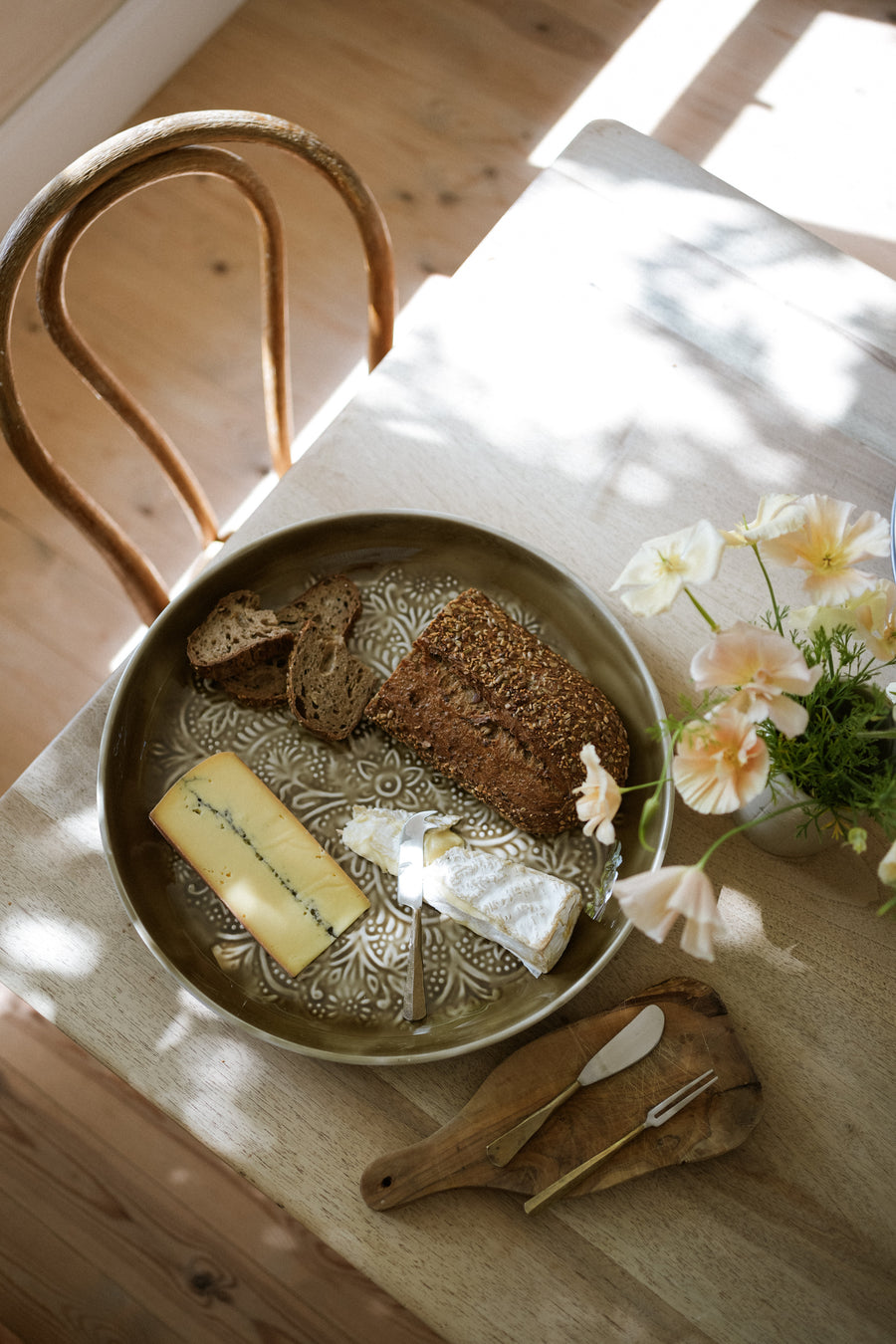 Round Enamel Platter - Taupe