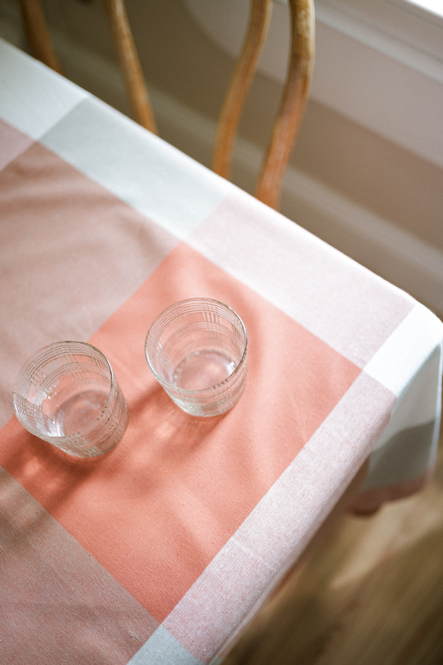 Herb Giant Check Tablecloth Cinnamon