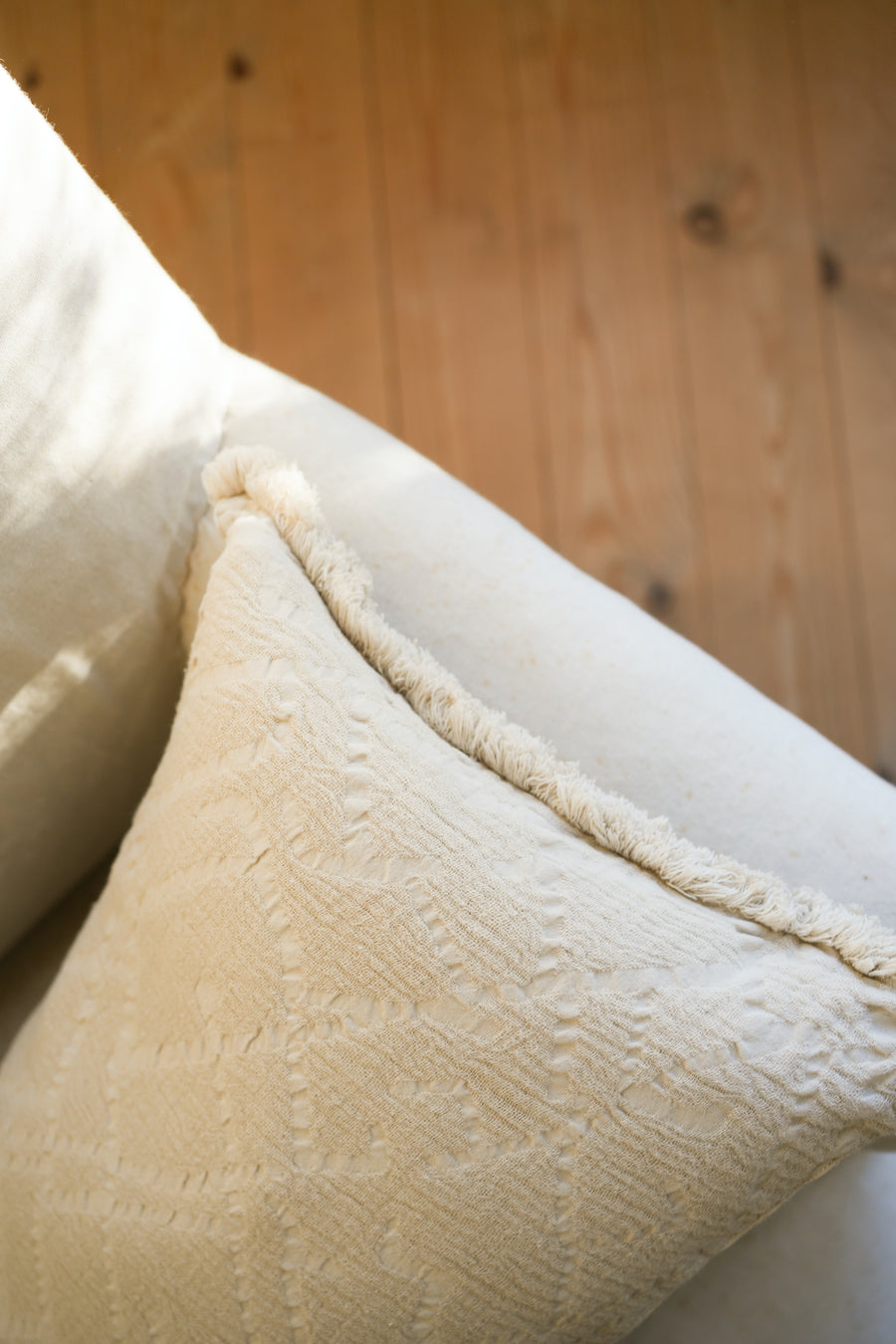 The Chantilly Cushion | Antique White