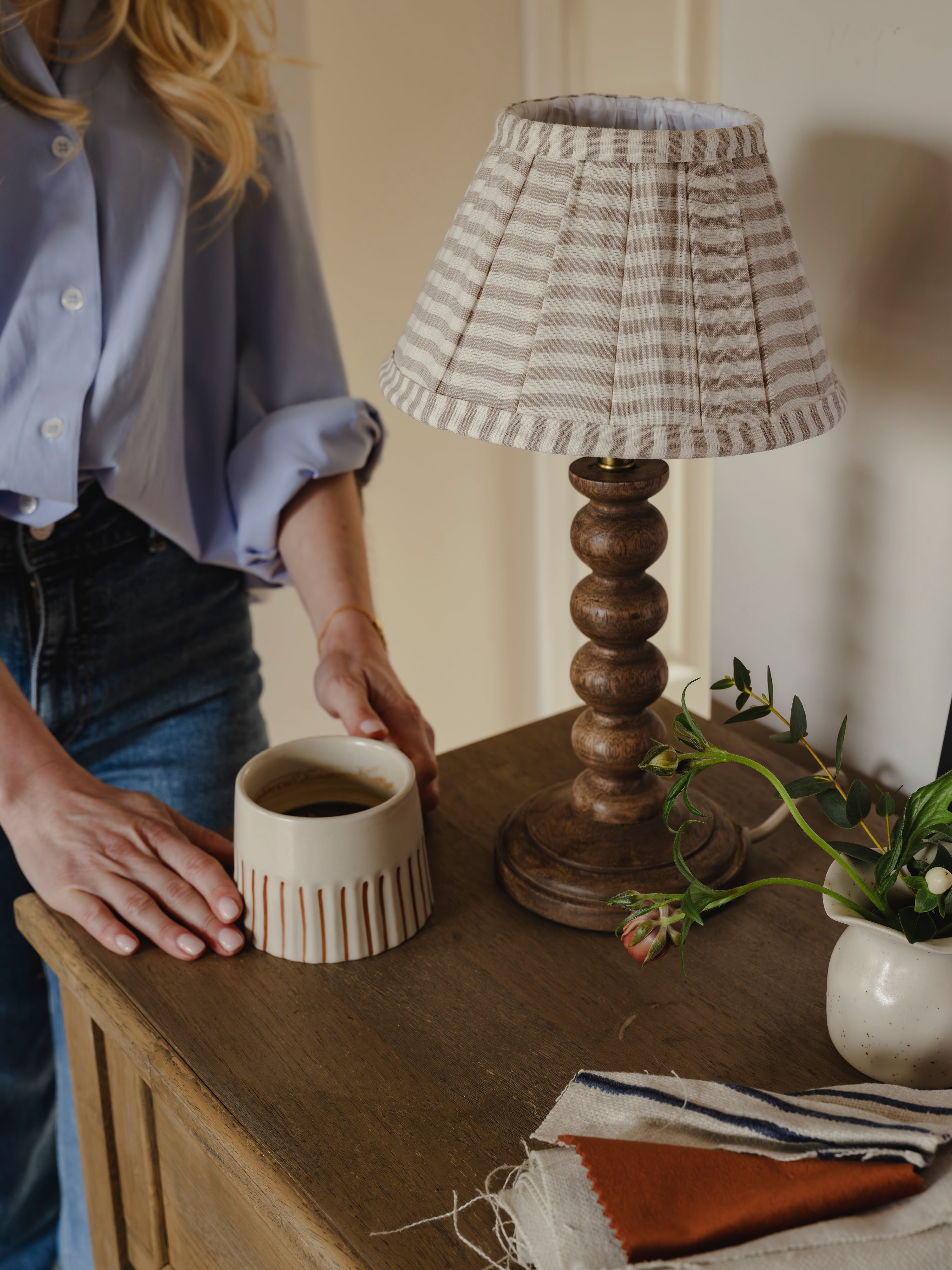 The Bobbin Table Lamp | Natural