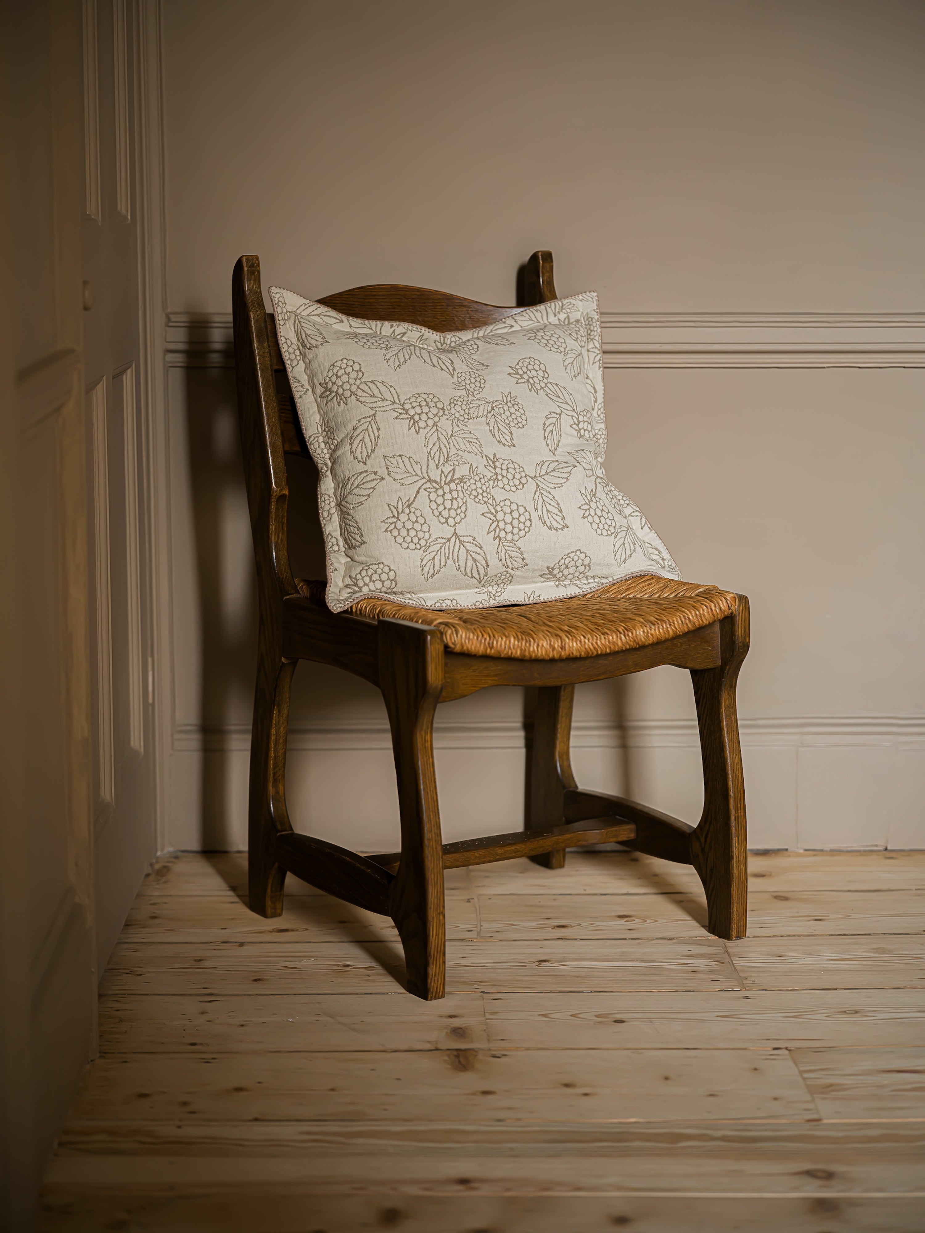 Hedgerow Berry Jacquard Cushion | Taupe