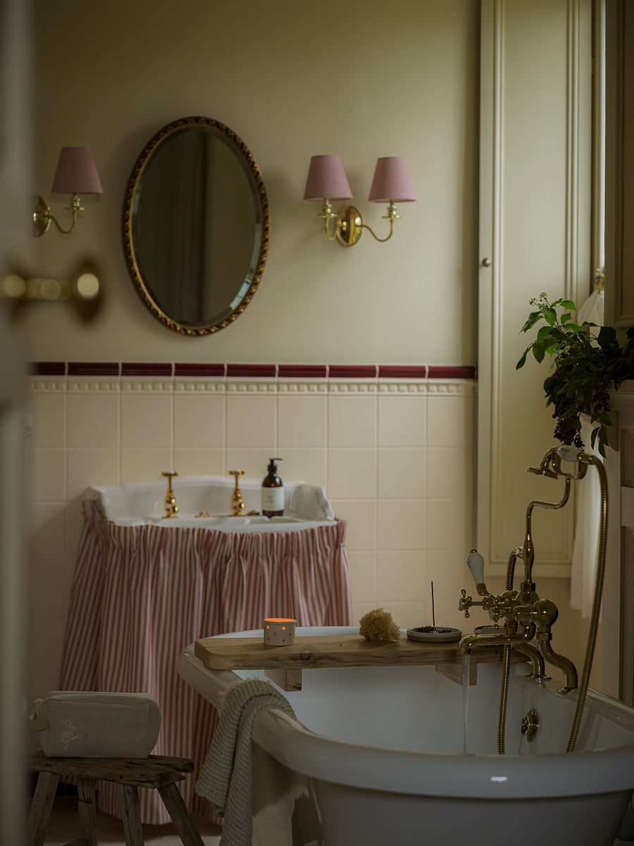 The Plank Bath Board