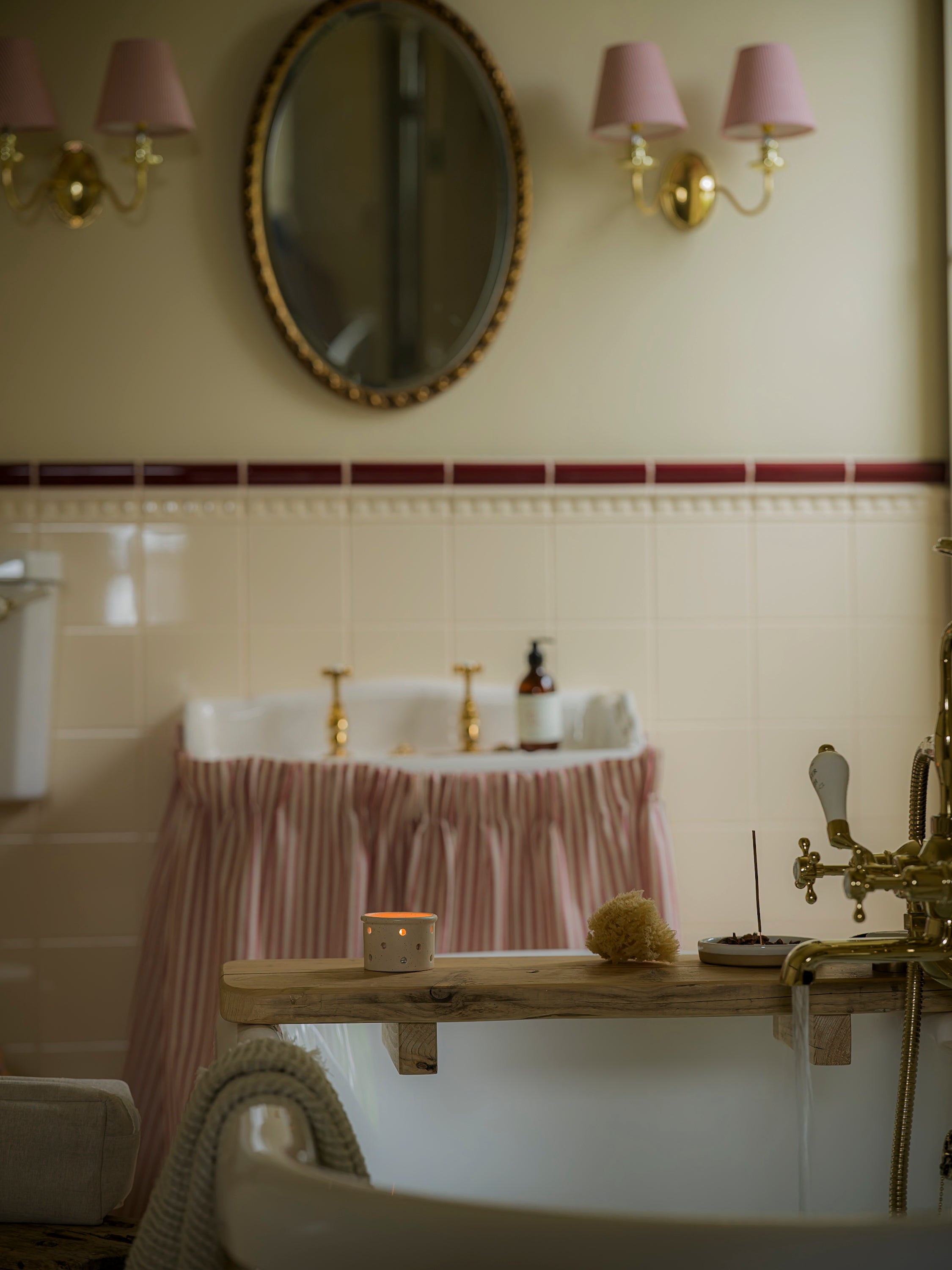 Brass Oval Soap Dish