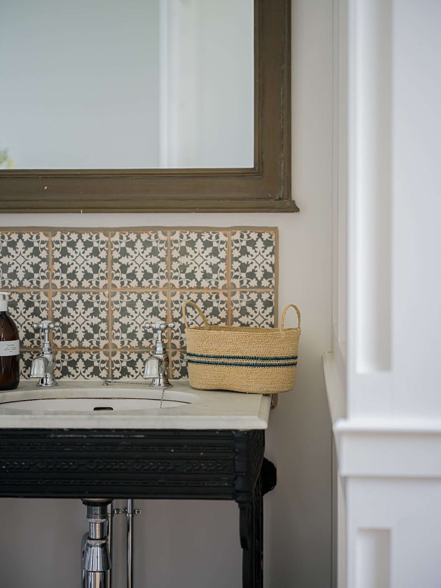 Harbour Stripe Seagrass Oval Baskets | Navy