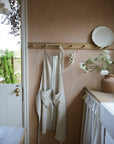 The Timeless Linen Apron - Green