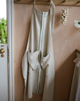 The Timeless Linen Apron - Green