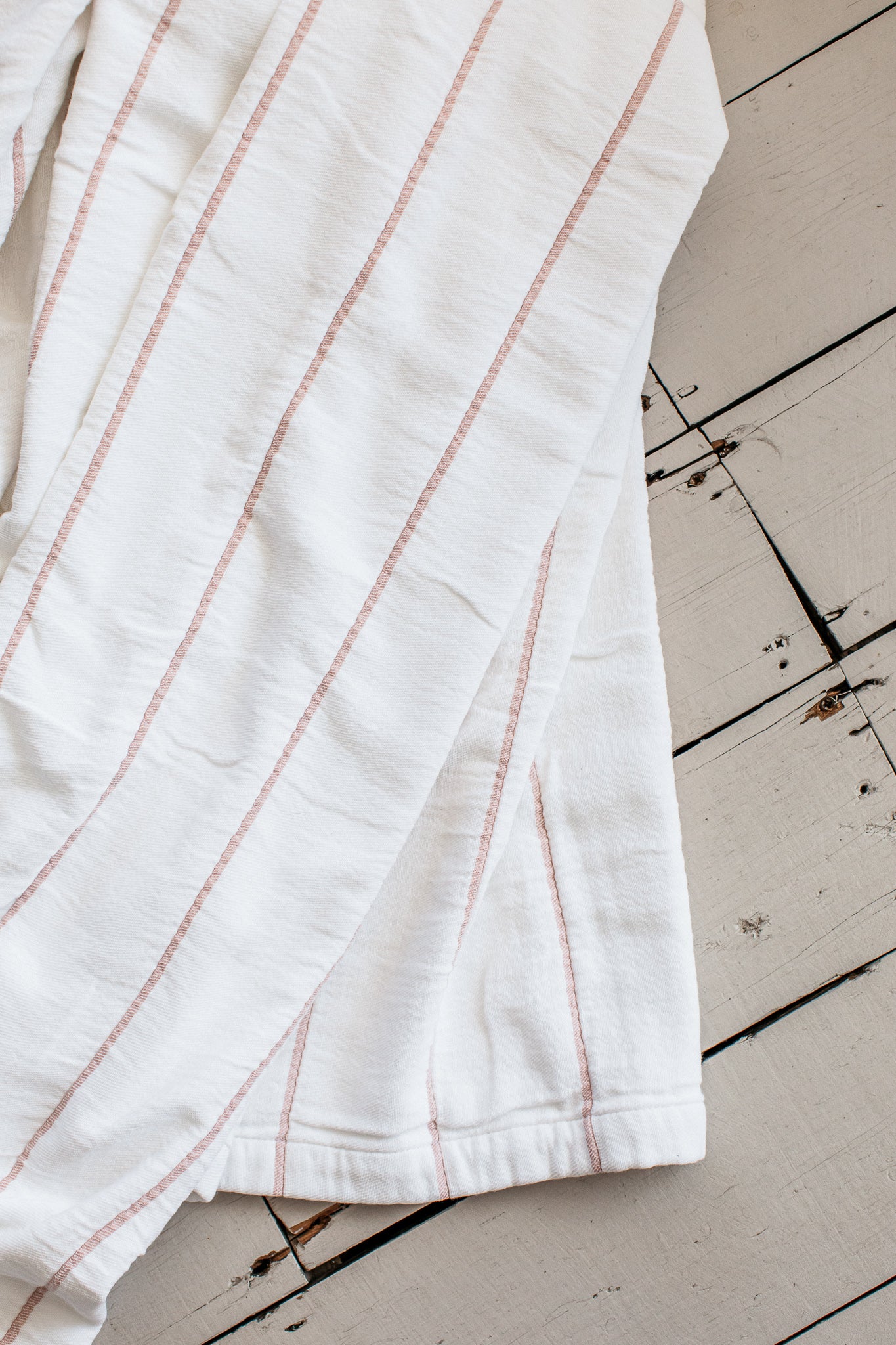 Isen Wide Stripe Throw