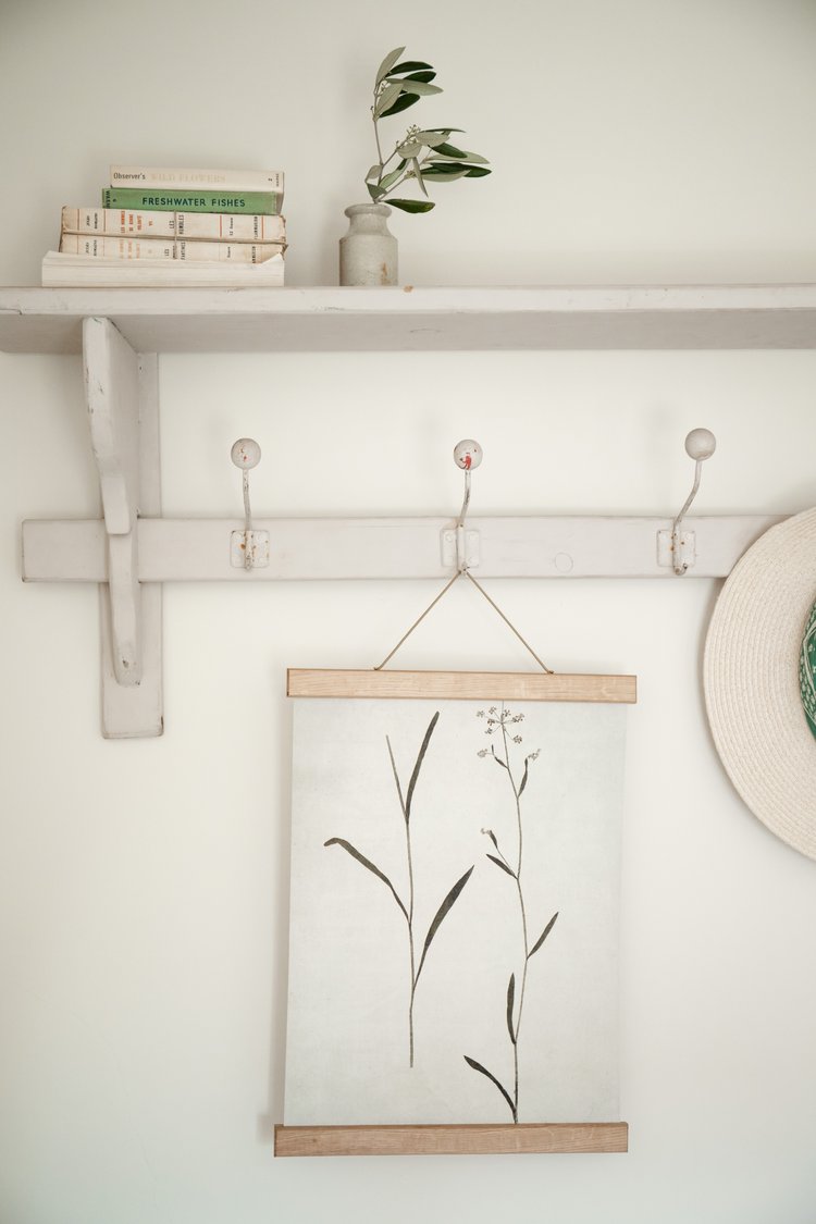 The Botanical Linen Hanger