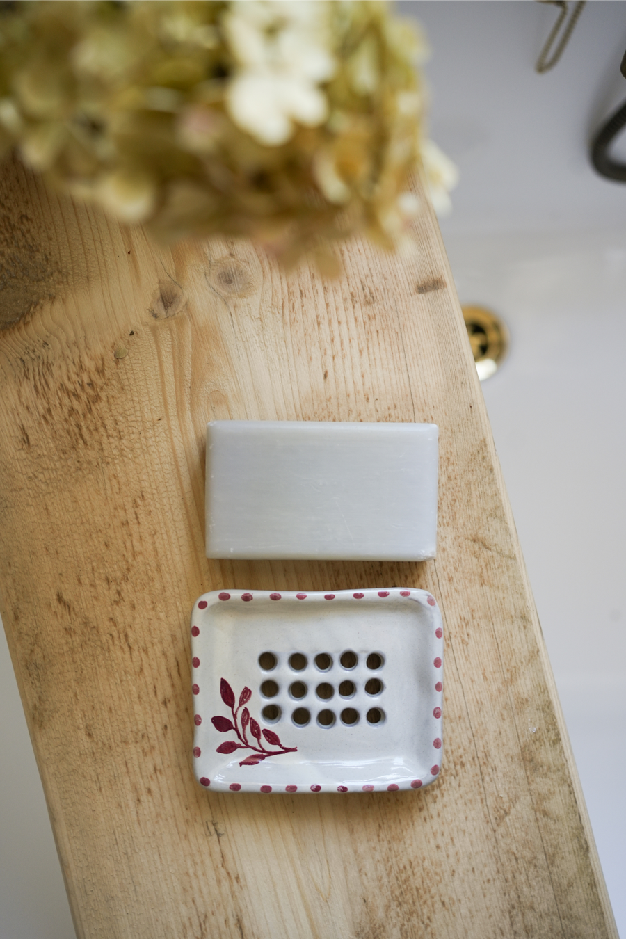 Hand Painted Botanic Soap Dish | Brick