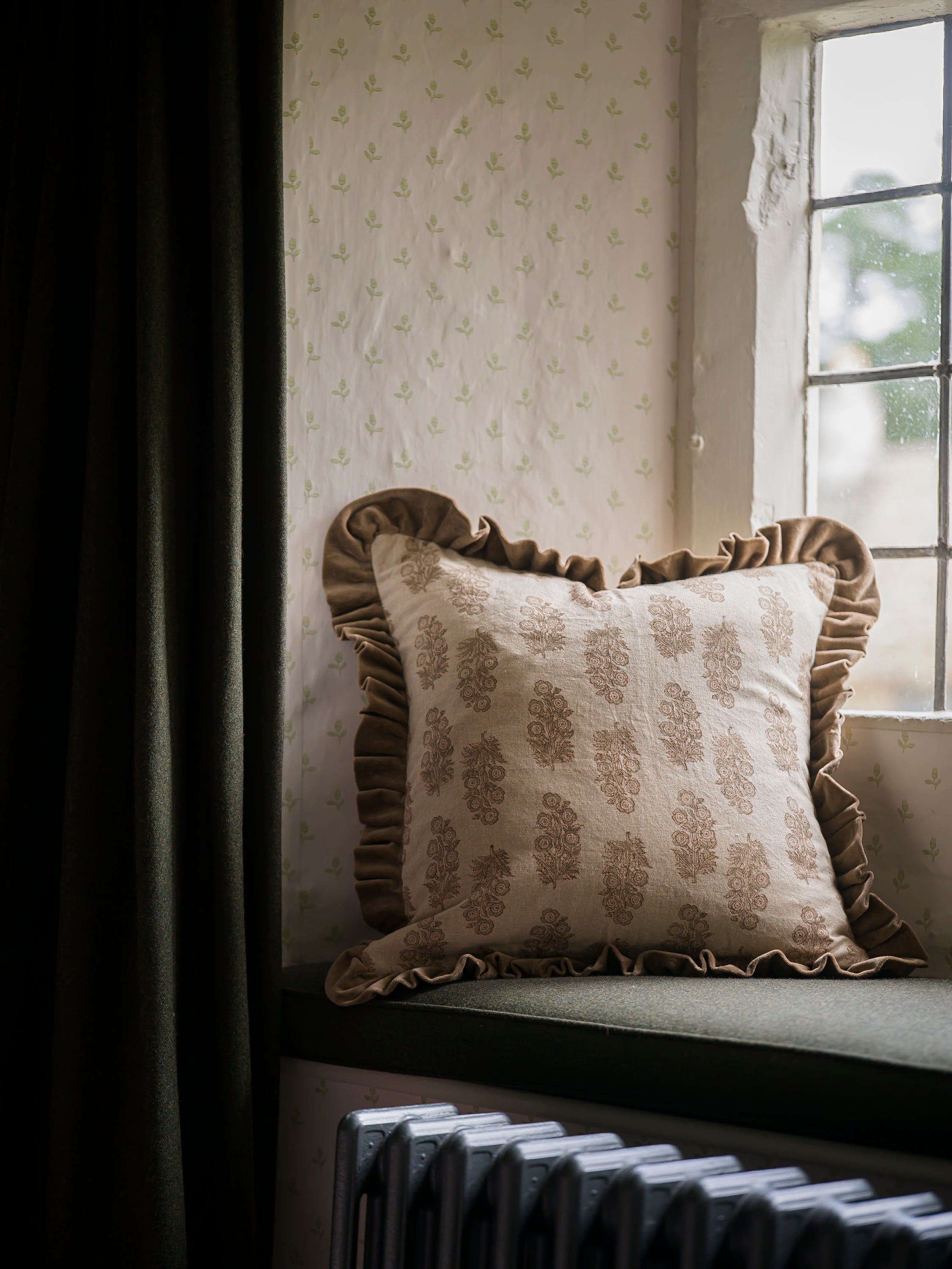 Blockprint Flower Cushion | Taupe
