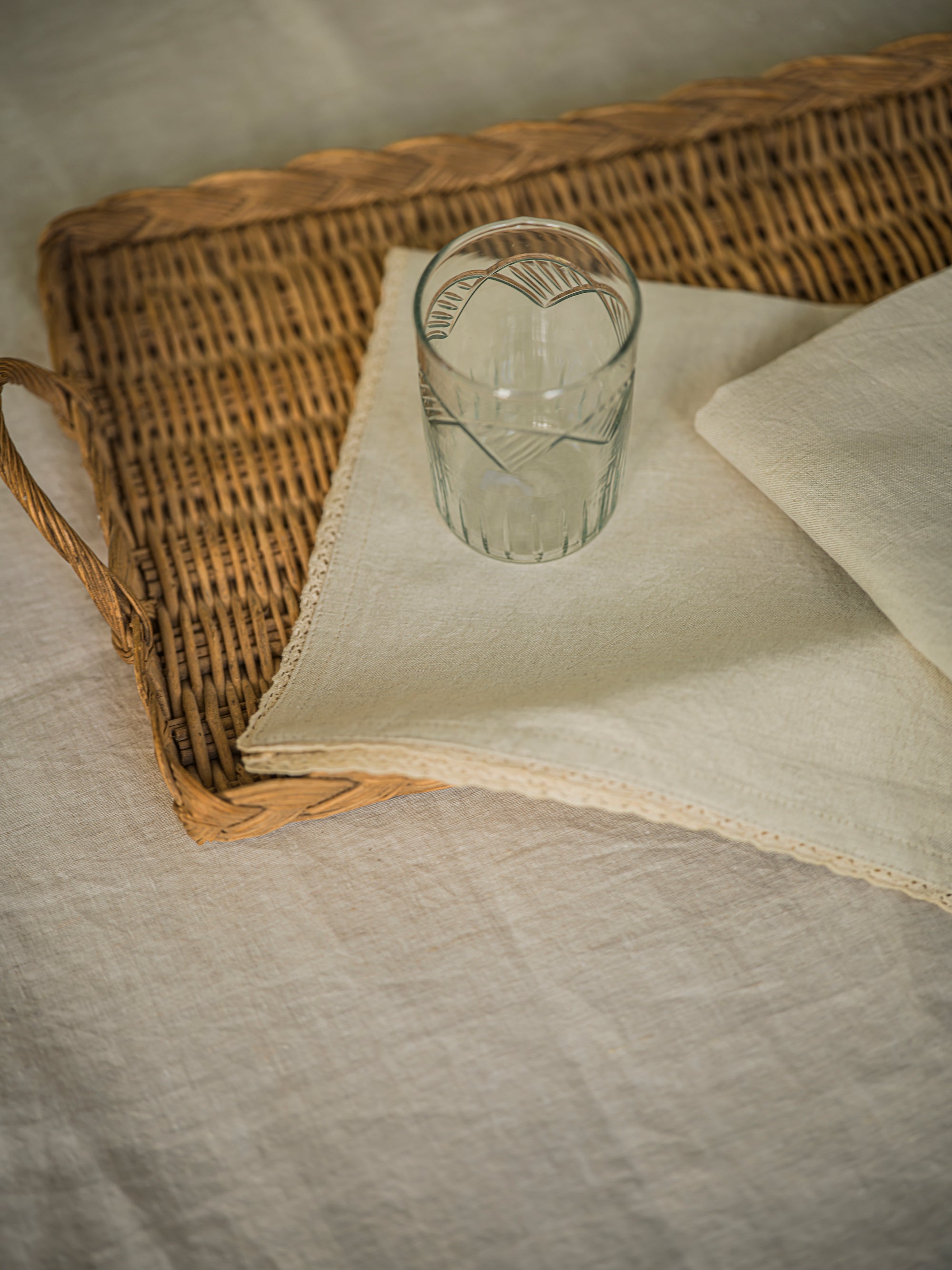 Handblown Glass Tumbler 250ml - Scalloped