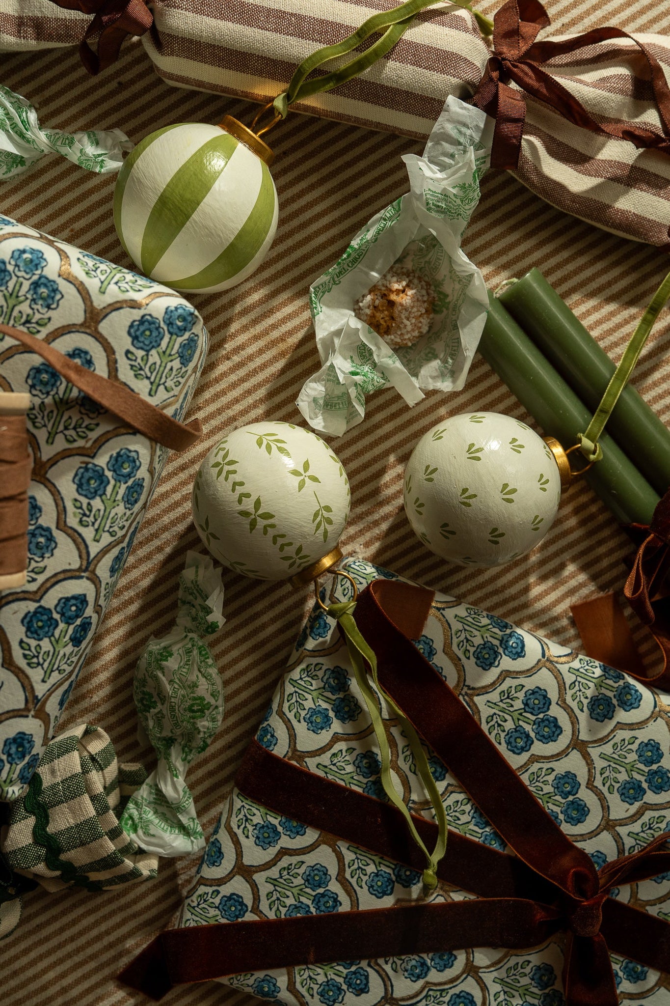 Hand-Painted Baubles with Velvet Ribbon - Green
