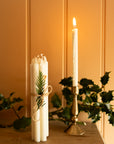 Small candle holder with a set of candles