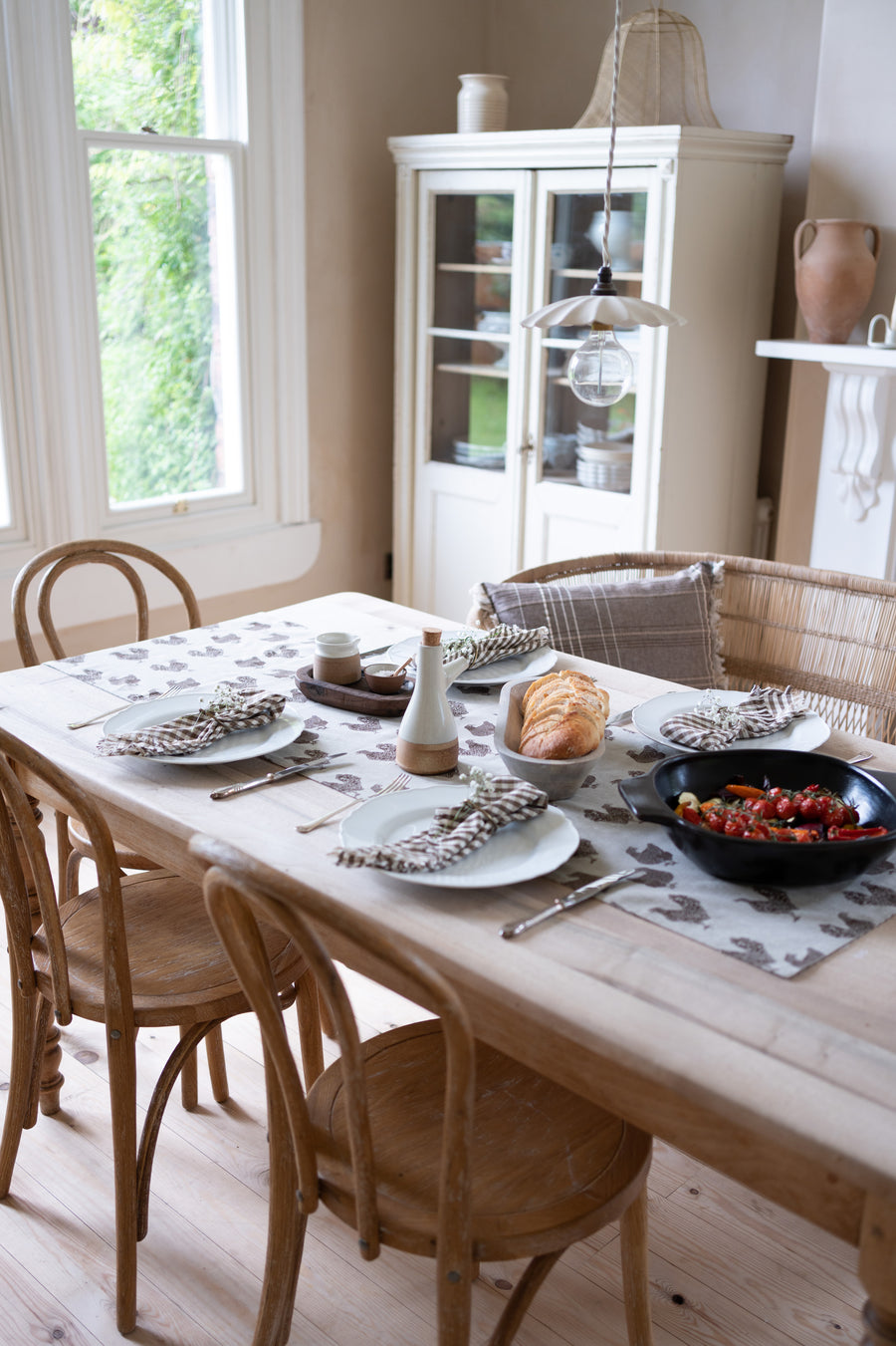 Henrietta Table Runner