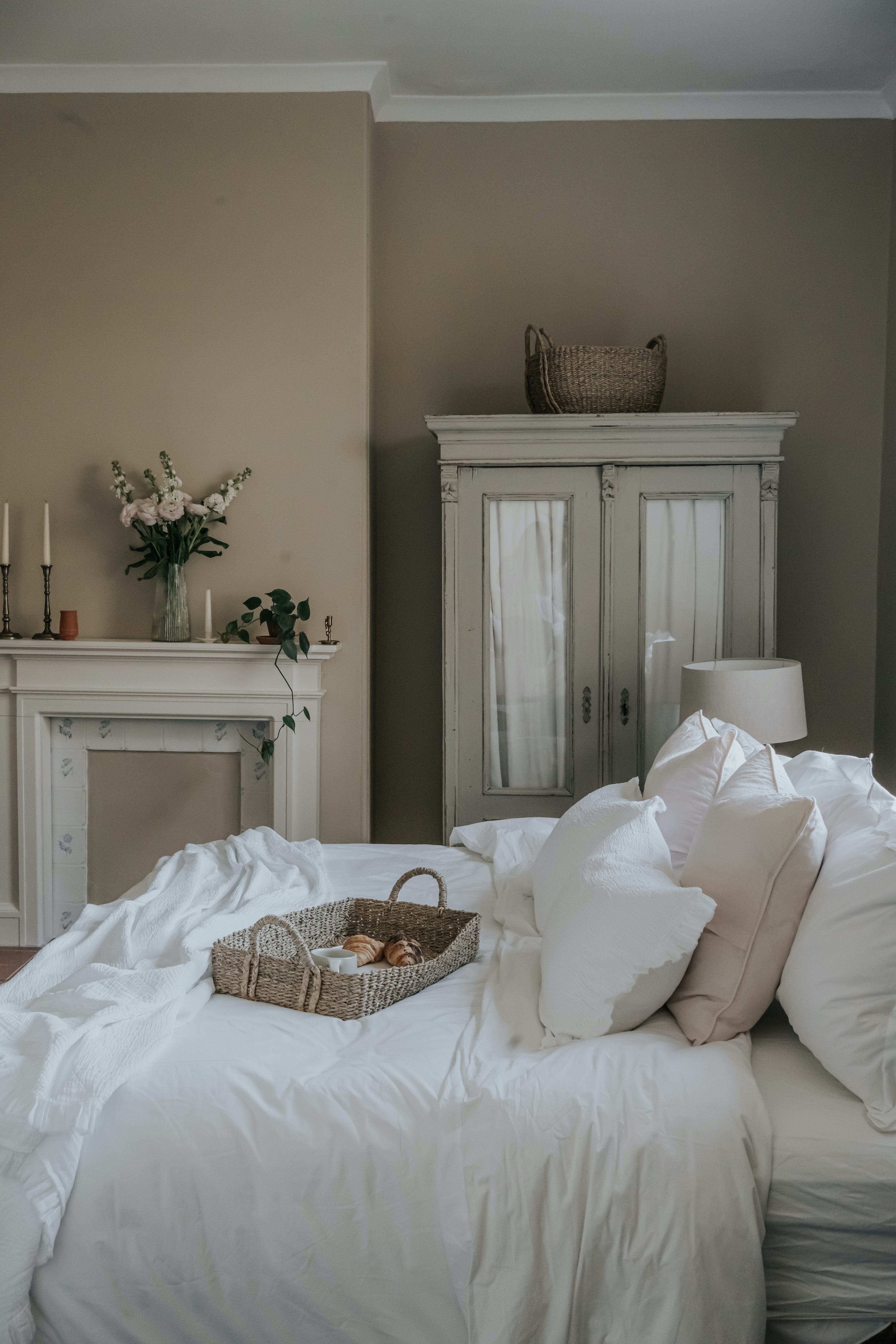 Lisbon Cushion Shell