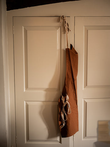 Washed Muse apron | Ginger