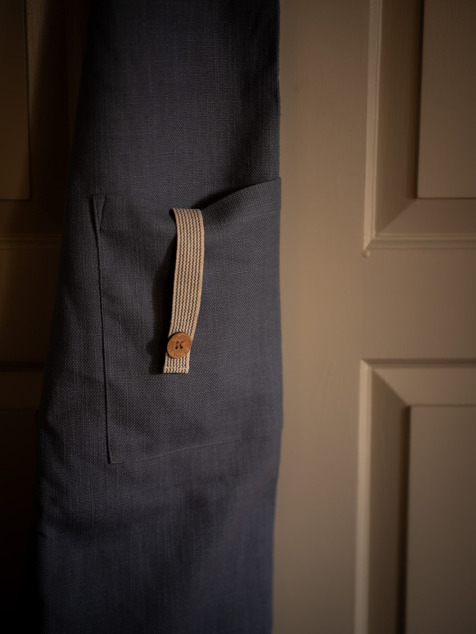 Stripe Tape Apron | Folkestone Grey