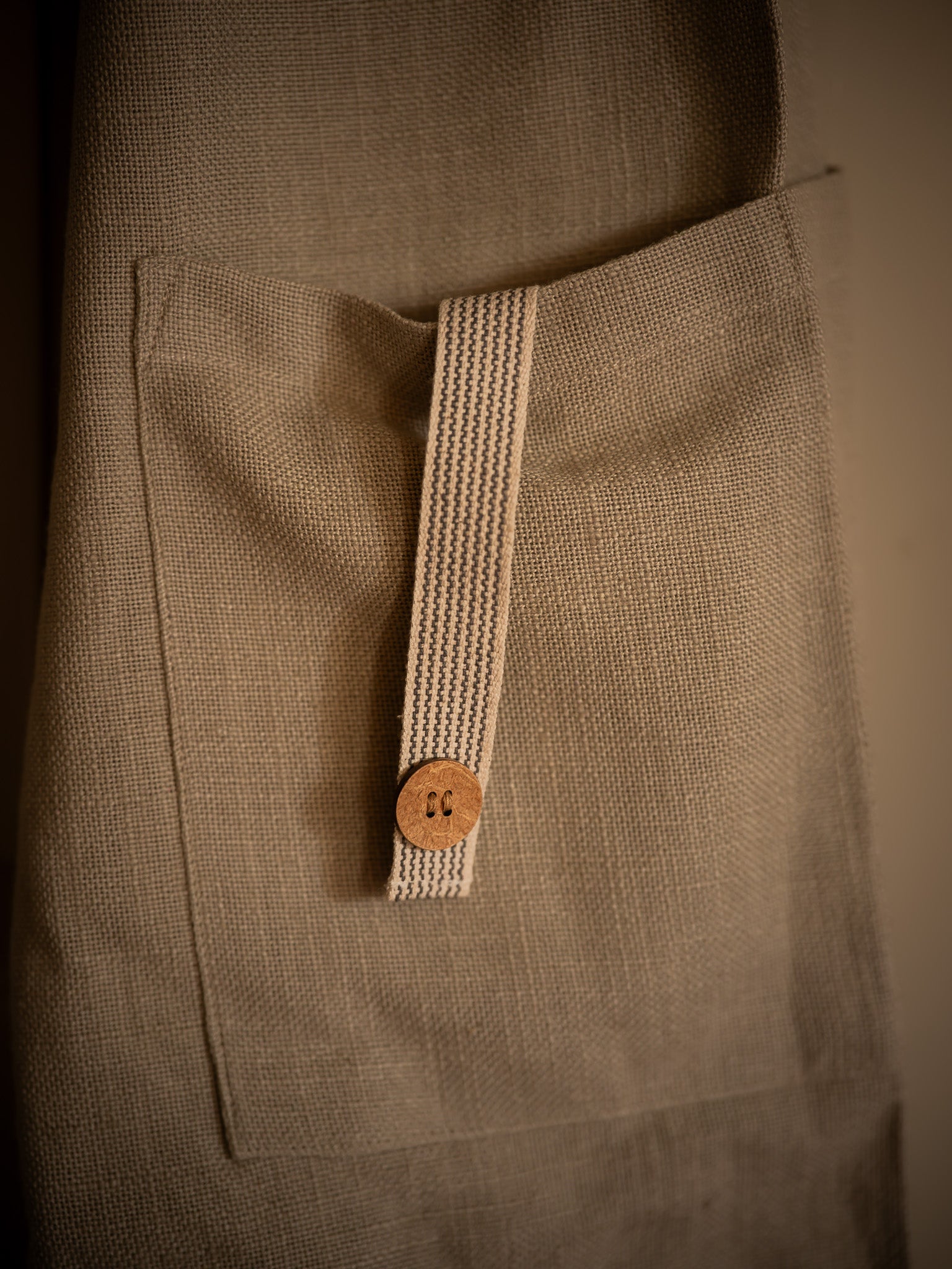 Stripe Tape Apron | Taupe