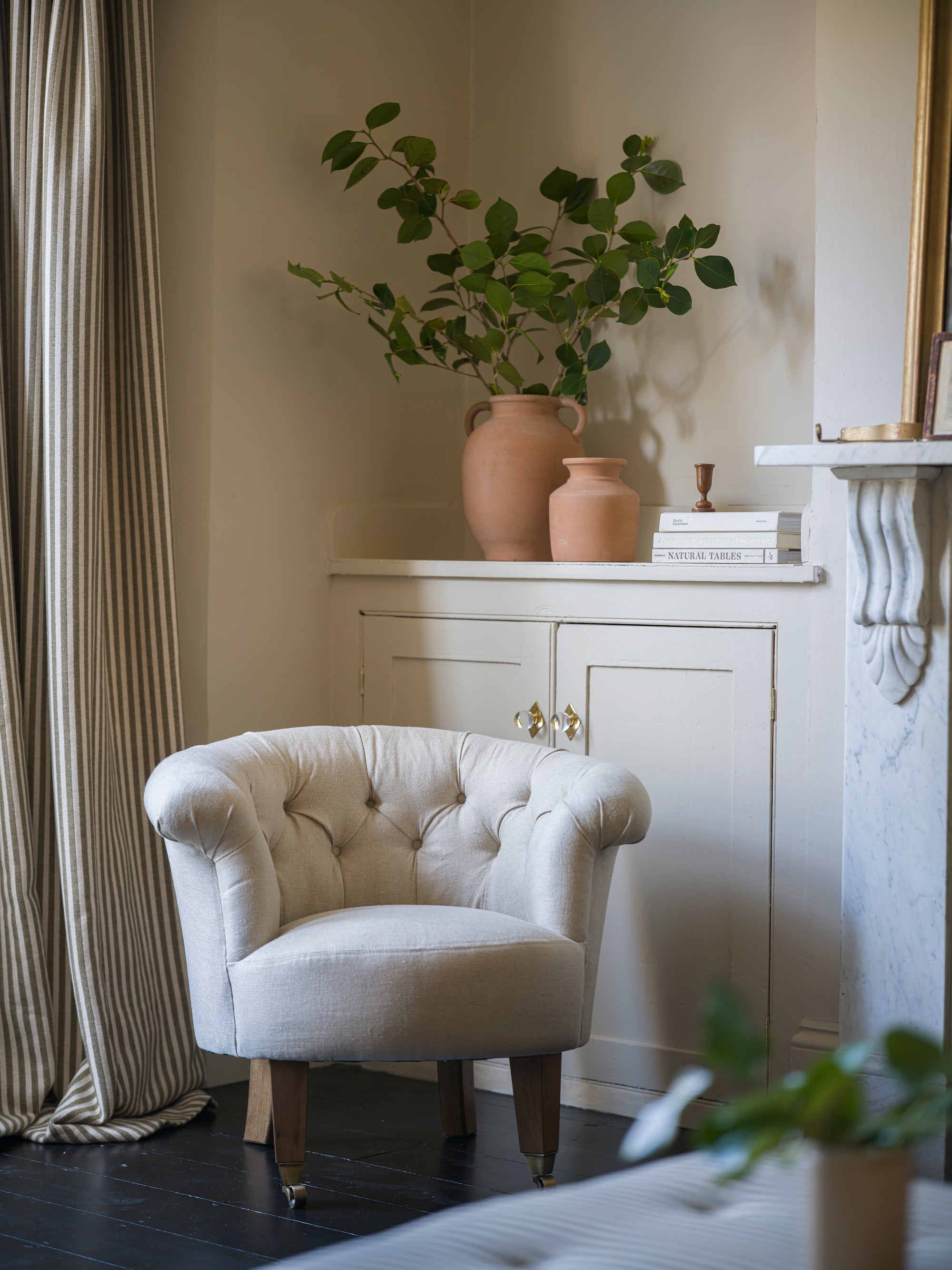 The Traditionalist Chair