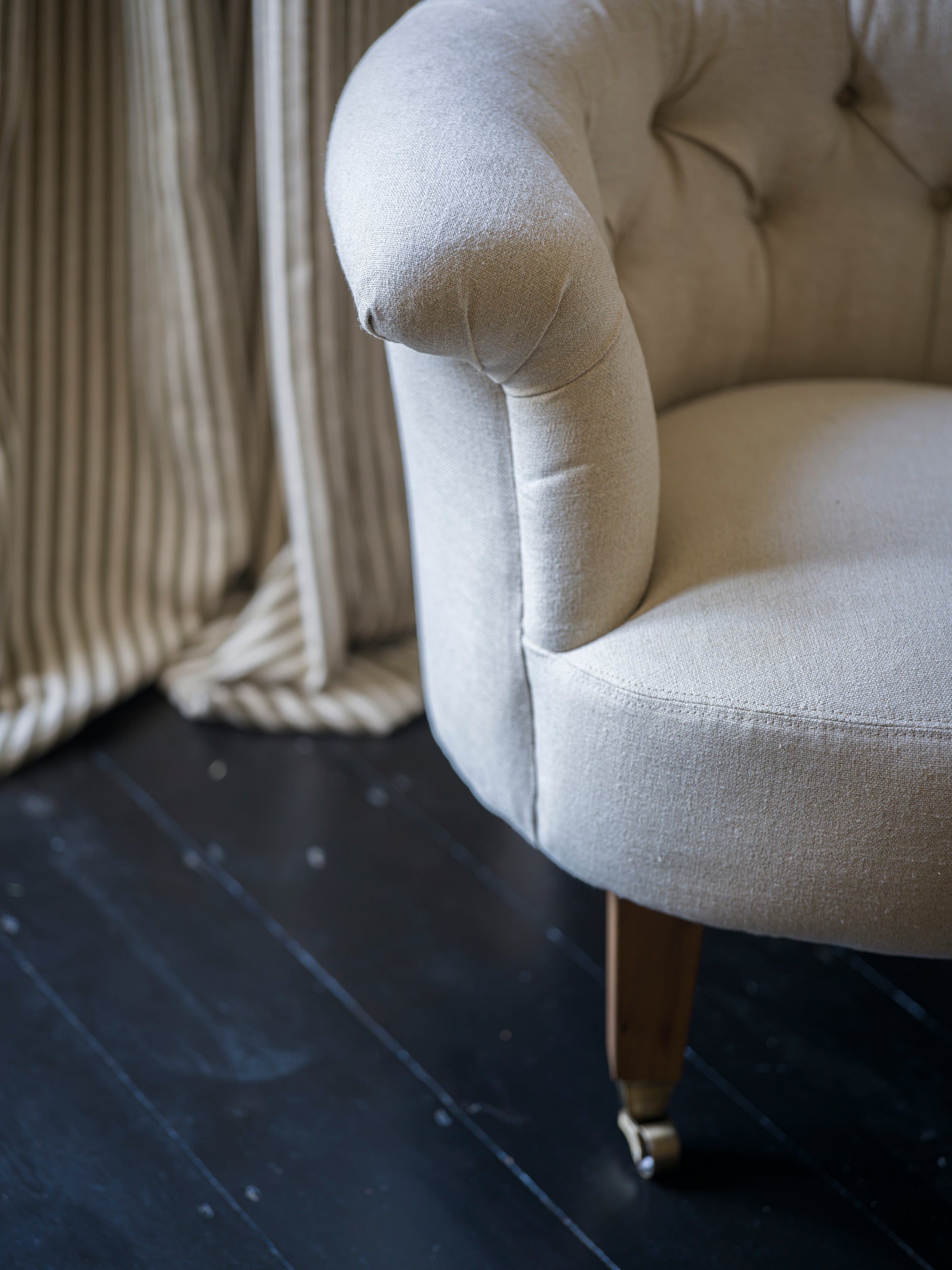 The Traditionalist Chair