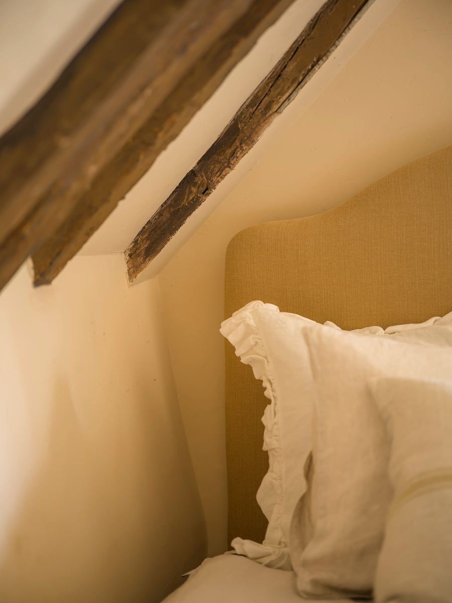 The Traditionalist Headboard