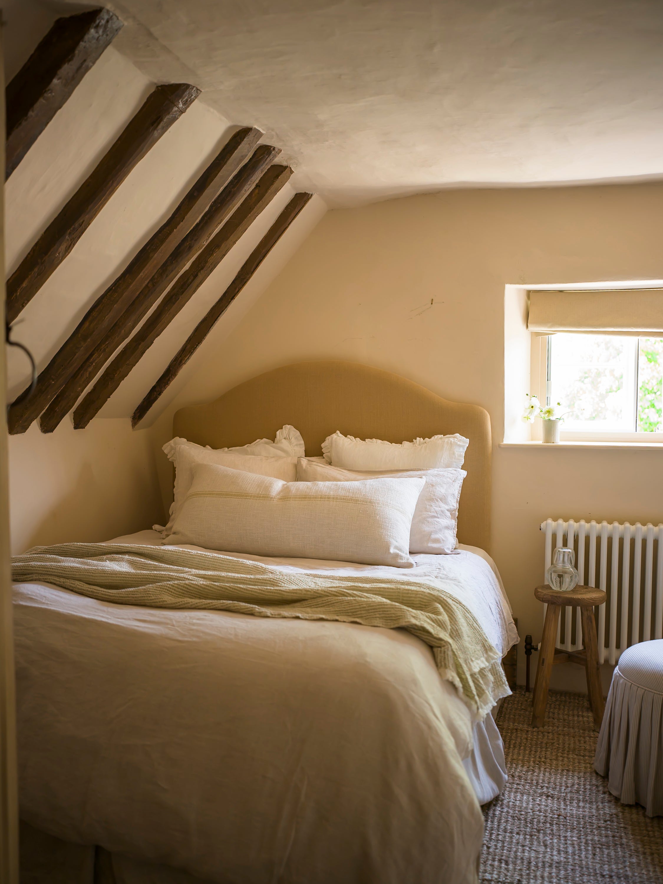 The Traditionalist Headboard