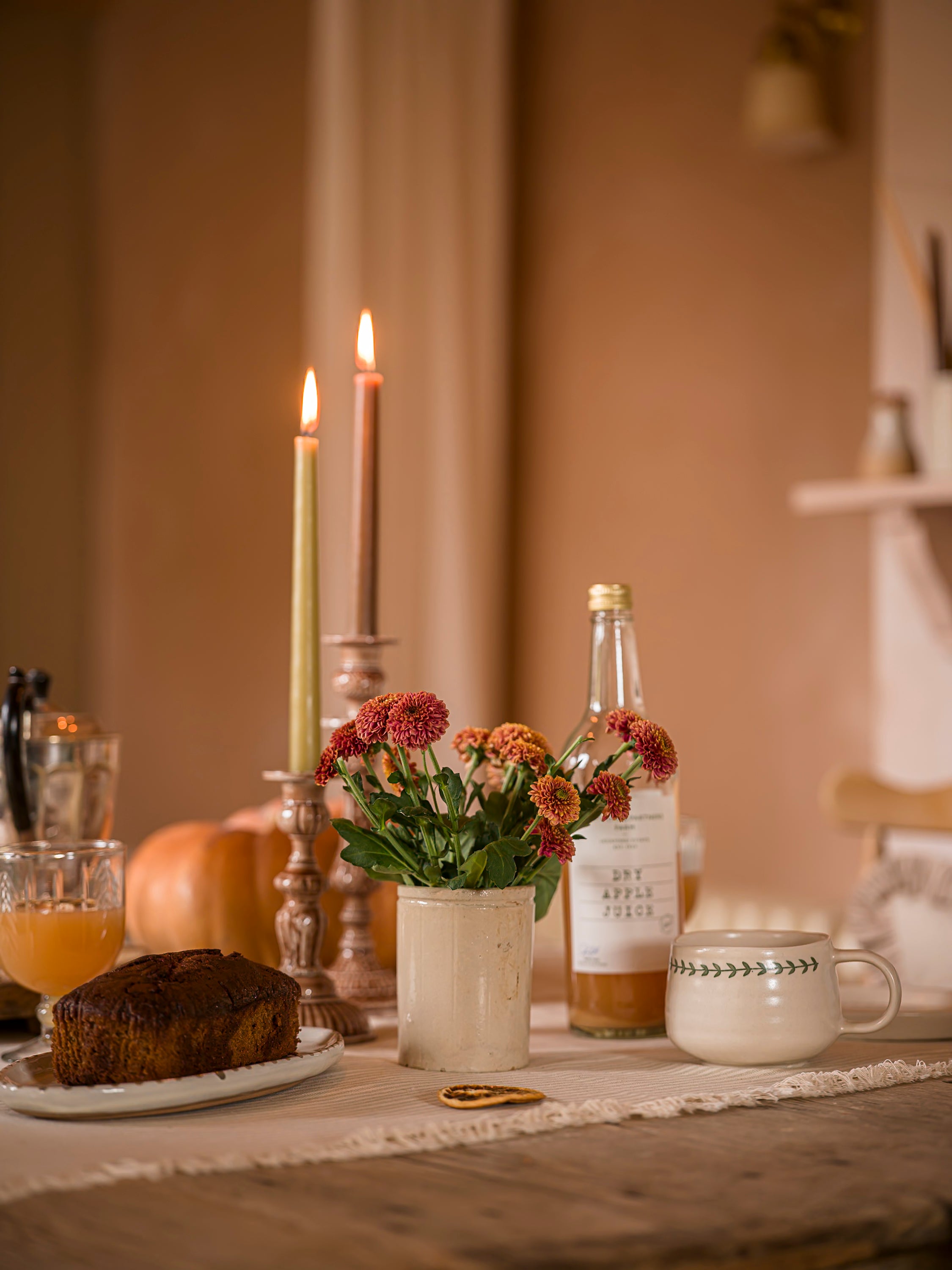 Hand Painted Wreath Mug