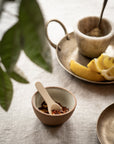 Stoneware Pinch Pot with spoon | Milk White