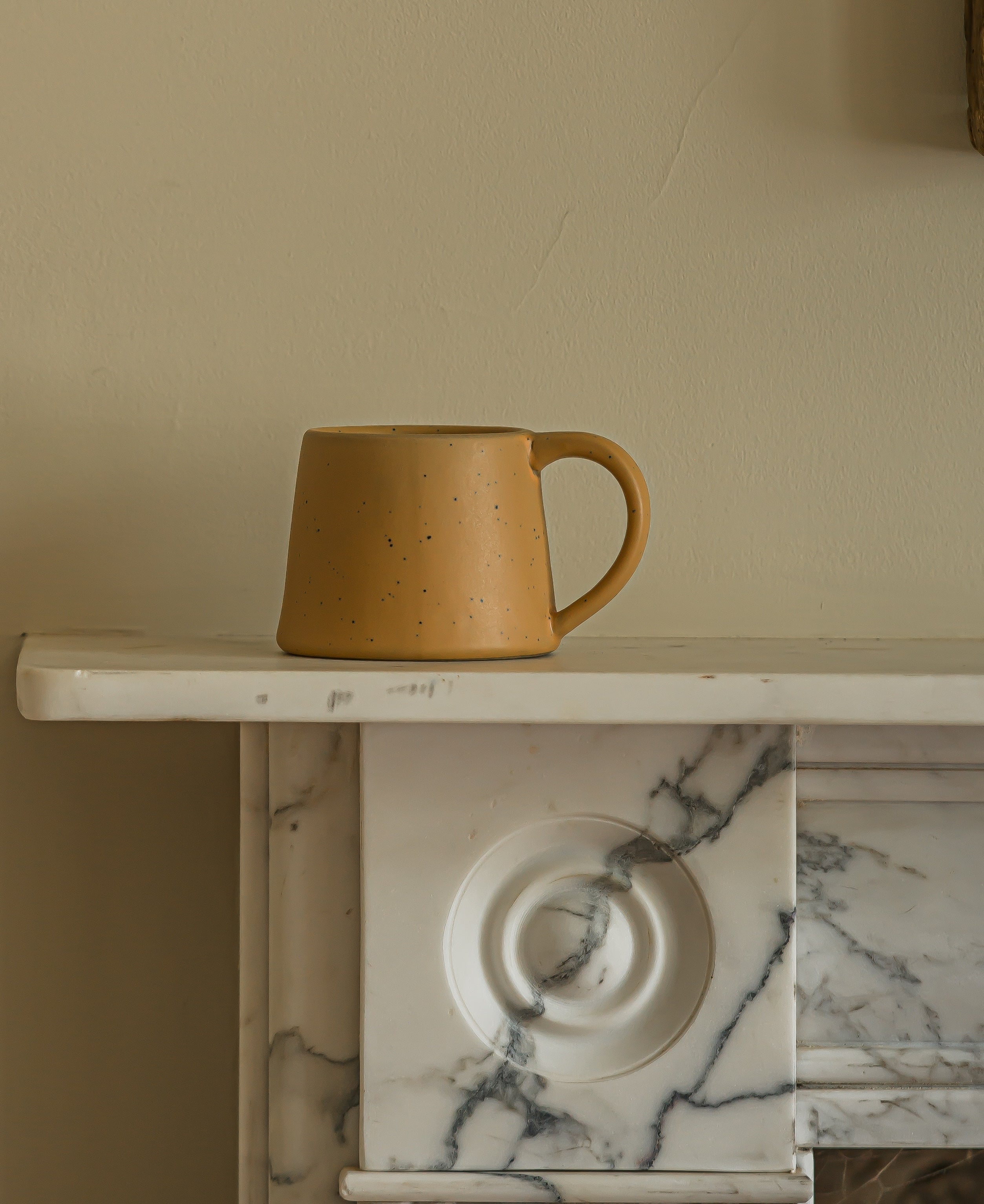 The Norfolk Collection | The Flint Tapered Mug-Drift Sand