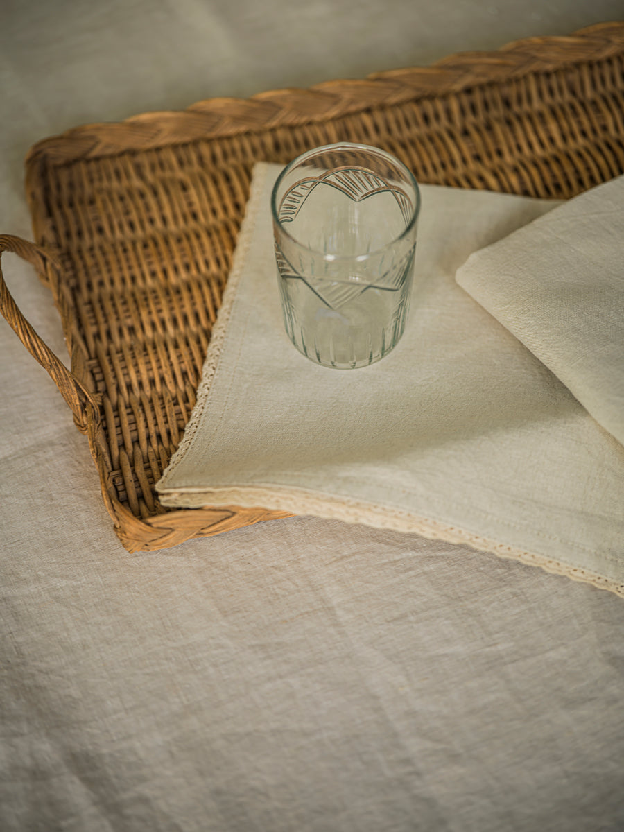Handblown Water Glass 300ml - Scalloped