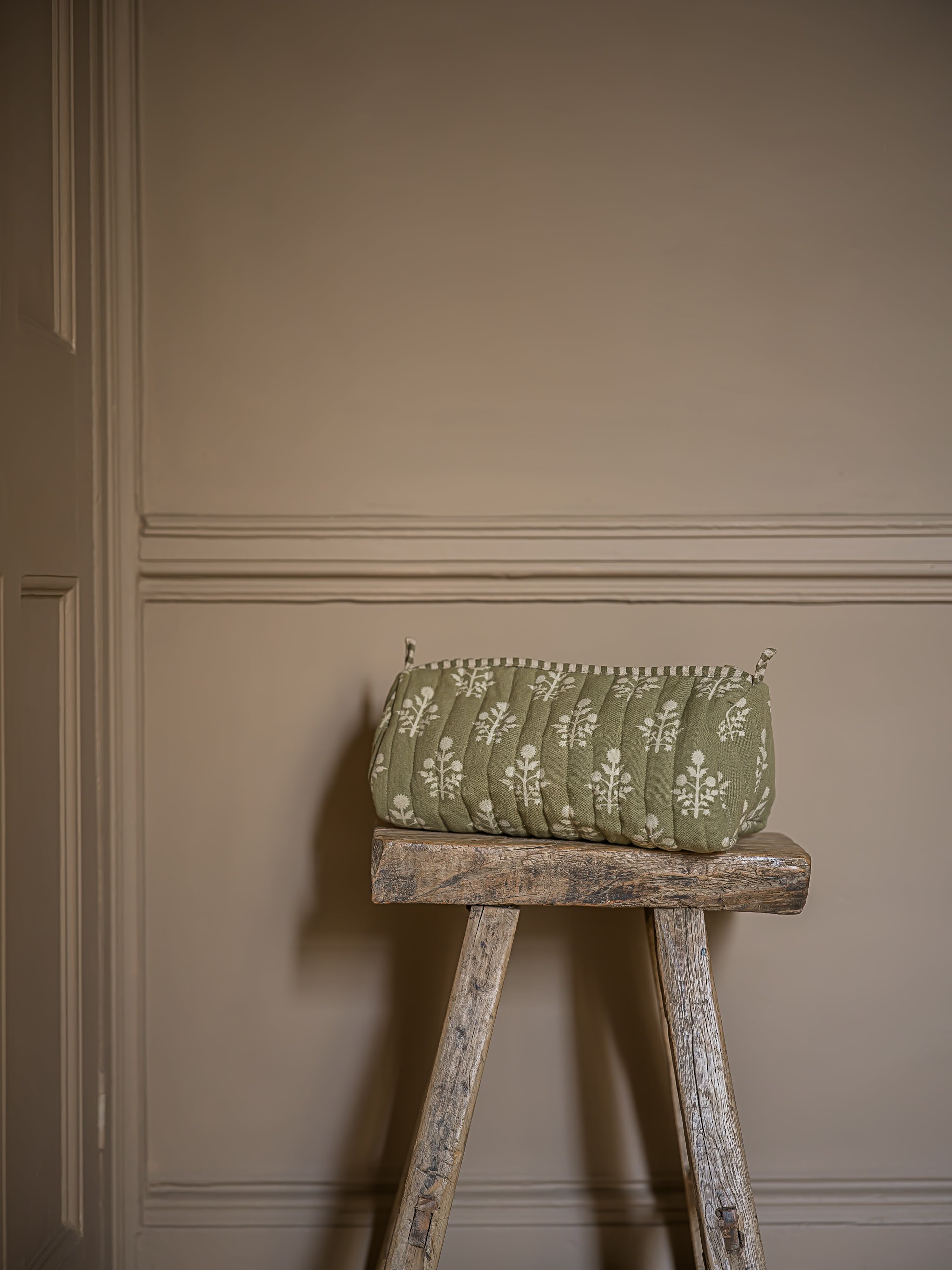 Block Print Thistle Makeup Bag | Sage