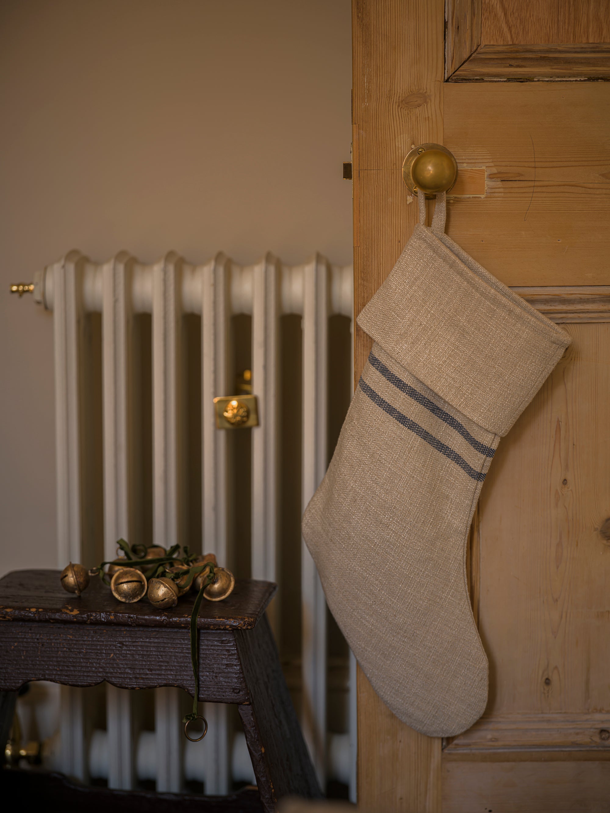 Timeless Linen Stocking  Blue