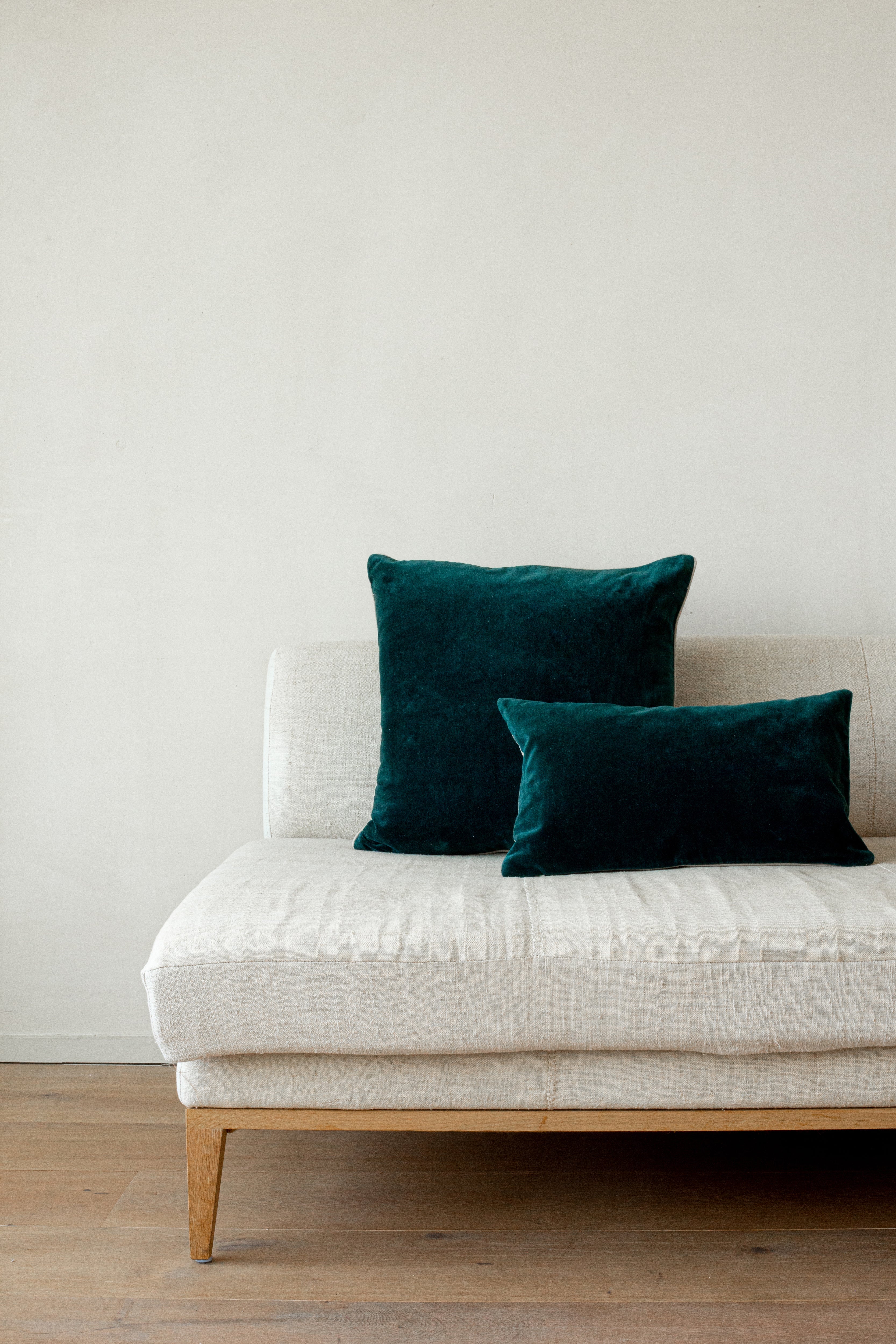 Misi Velvet Cushion | Pine