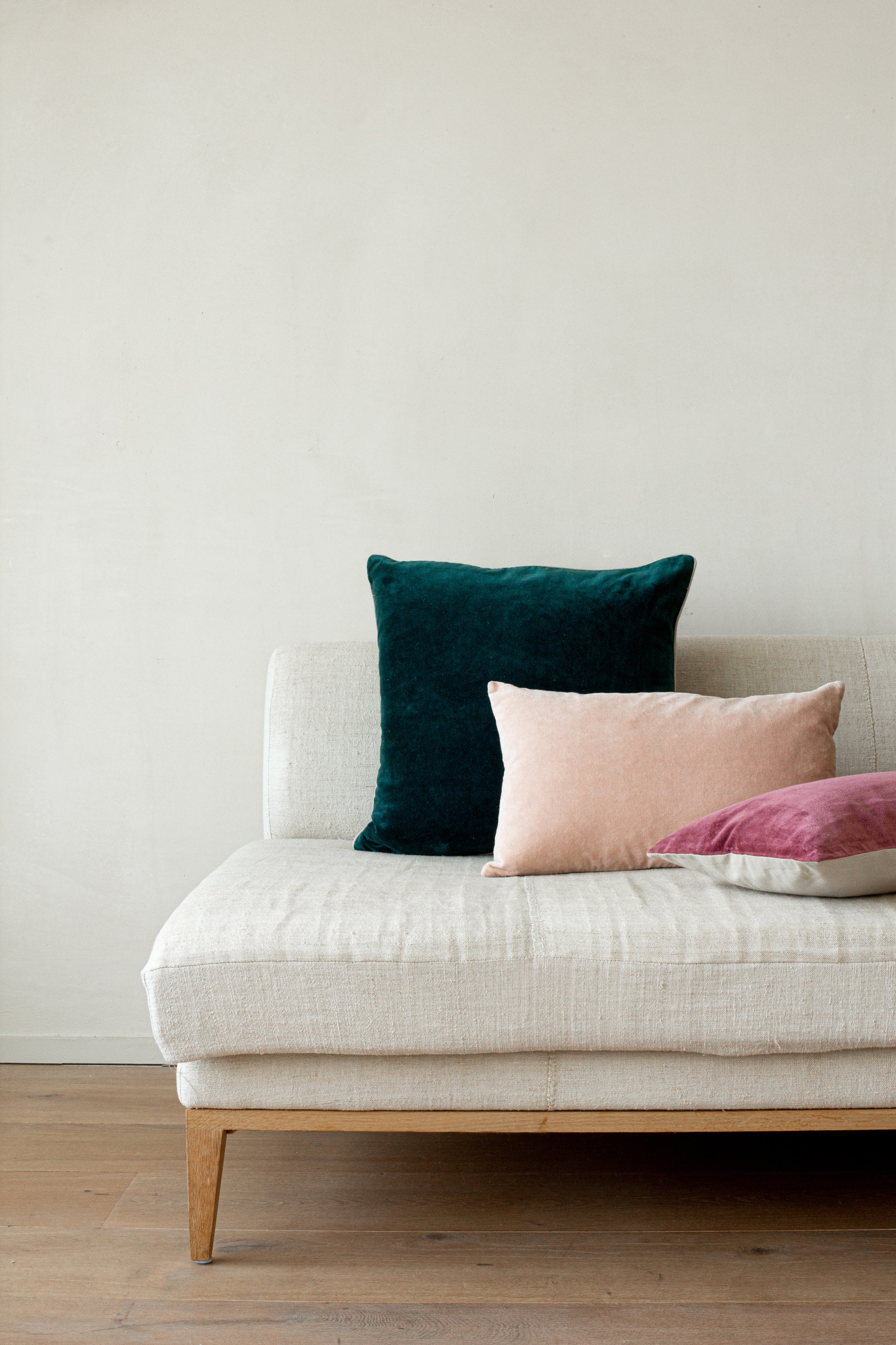 Misi Velvet Cushion | Shell