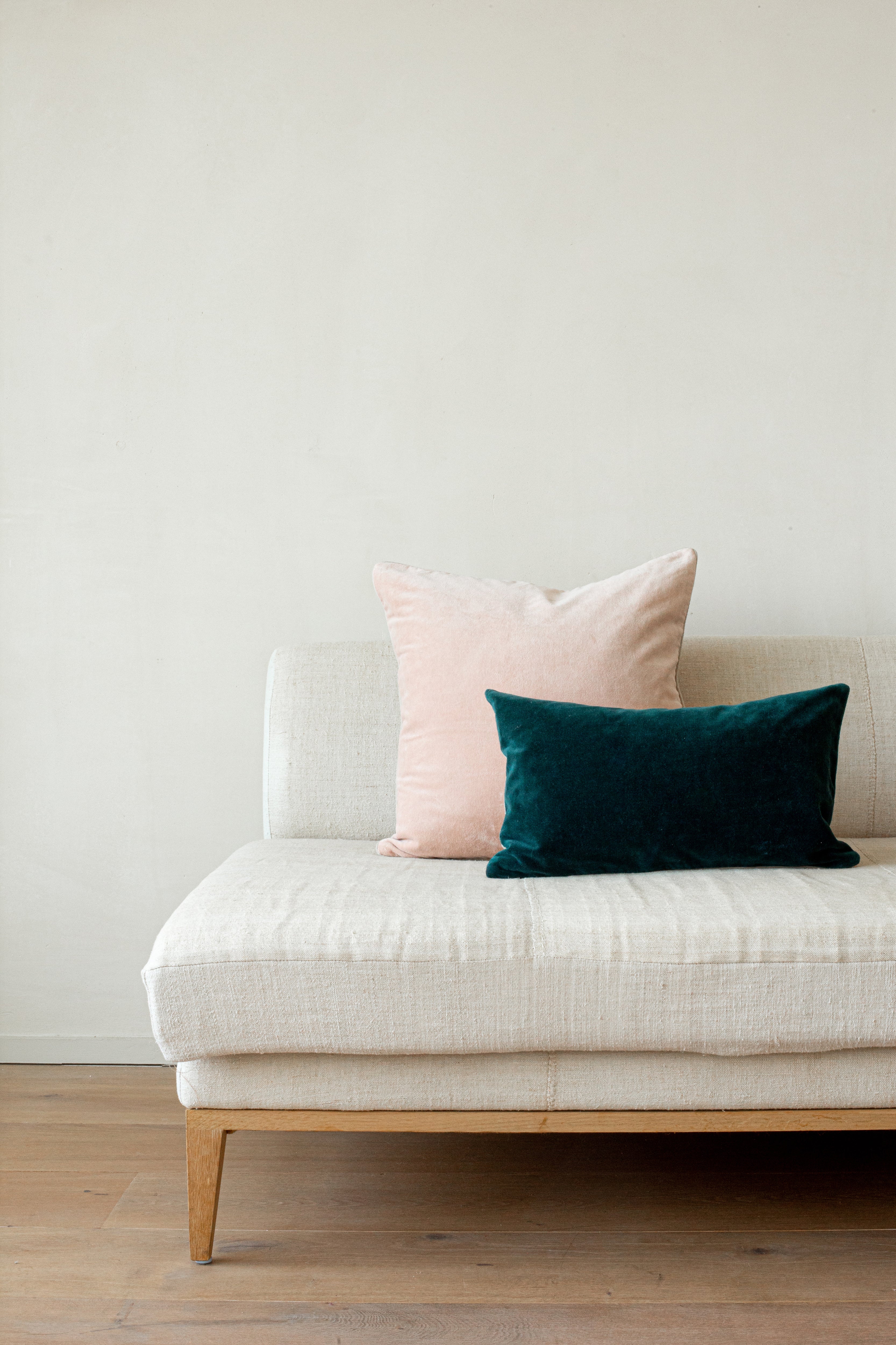 Misi Velvet Cushion | Pine